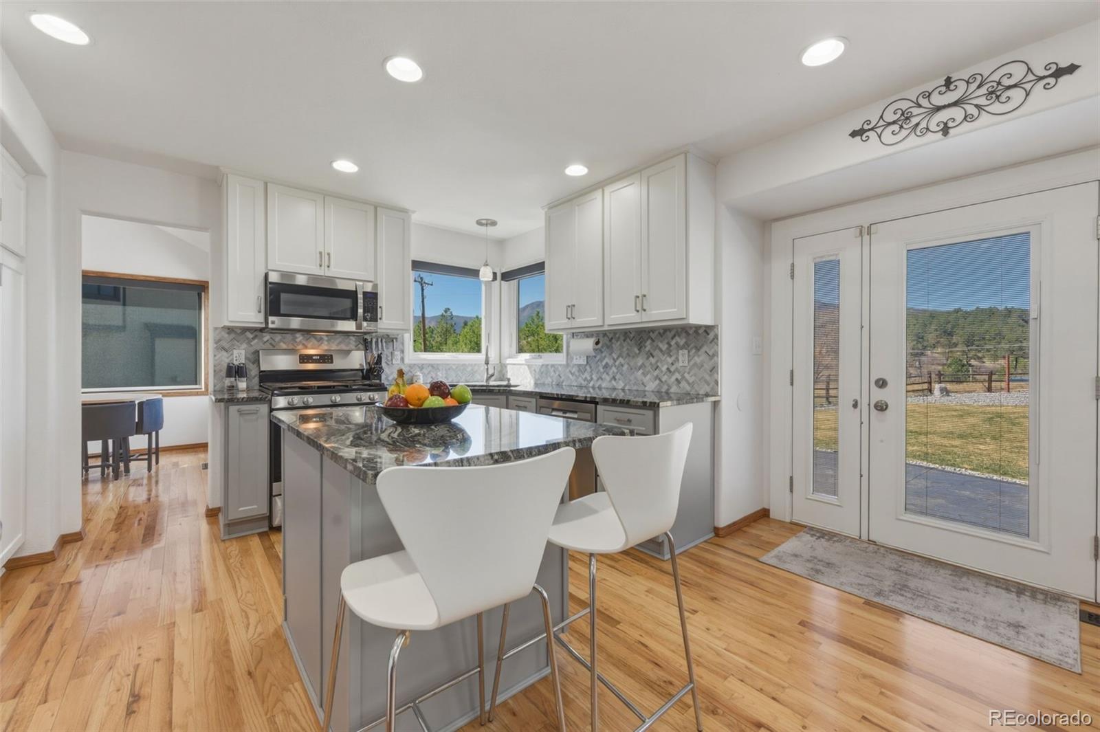 MLS Image #7 for 437  mcshane place,monument, Colorado