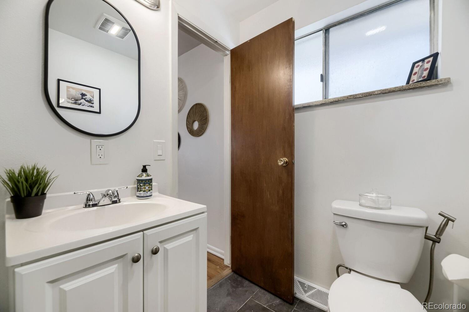 MLS Image #18 for 3326 s verbena court,denver, Colorado