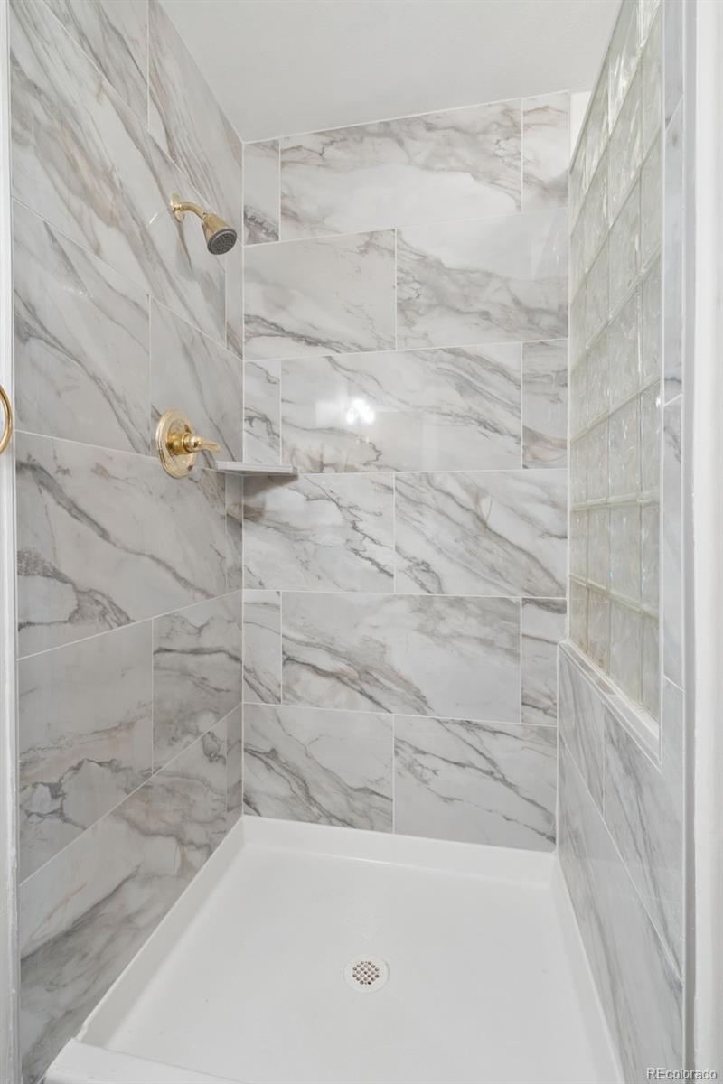 MLS Image #38 for 16113  canyon wren way,morrison, Colorado