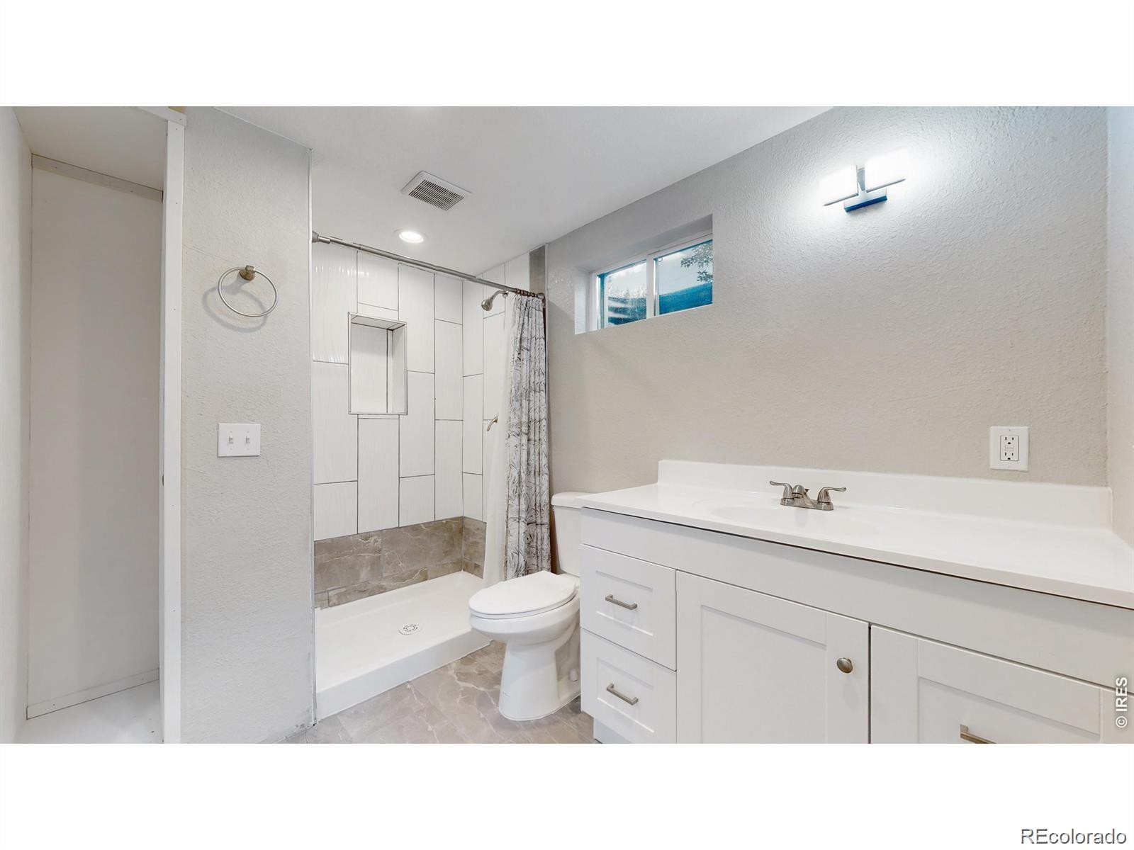 MLS Image #16 for 6795 e louisiana avenue,denver, Colorado