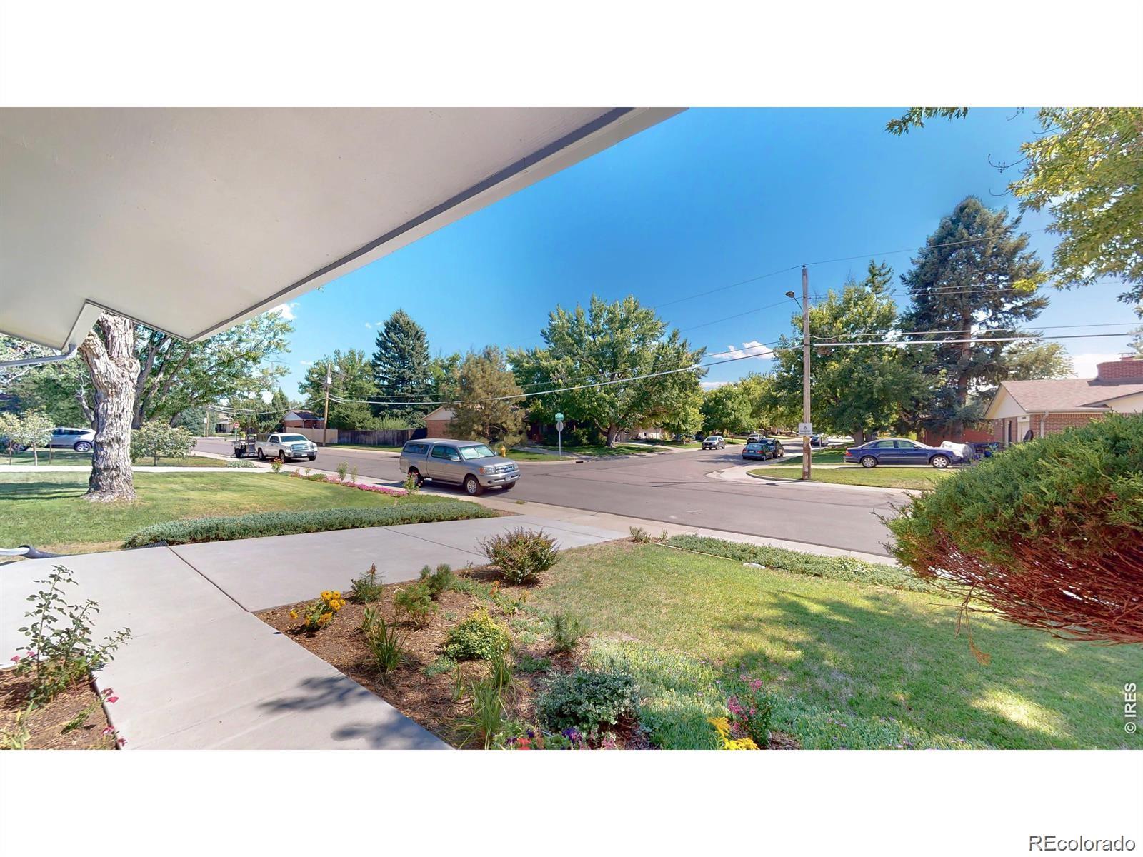 MLS Image #5 for 6795 e louisiana avenue,denver, Colorado
