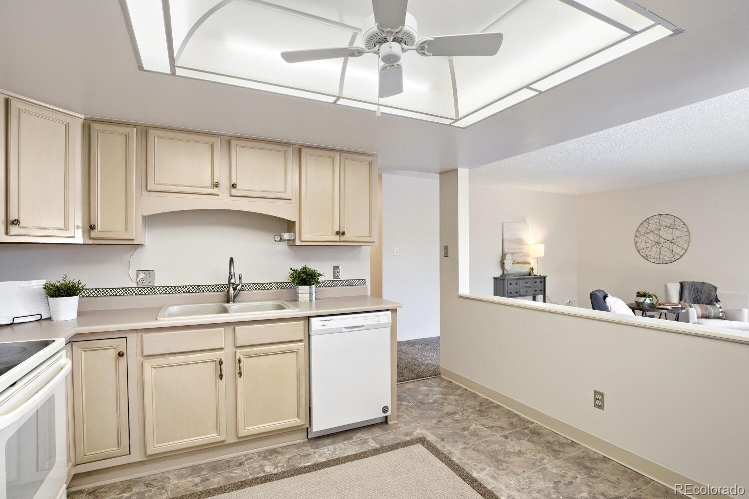 MLS Image #7 for 13890 e marina drive,aurora, Colorado