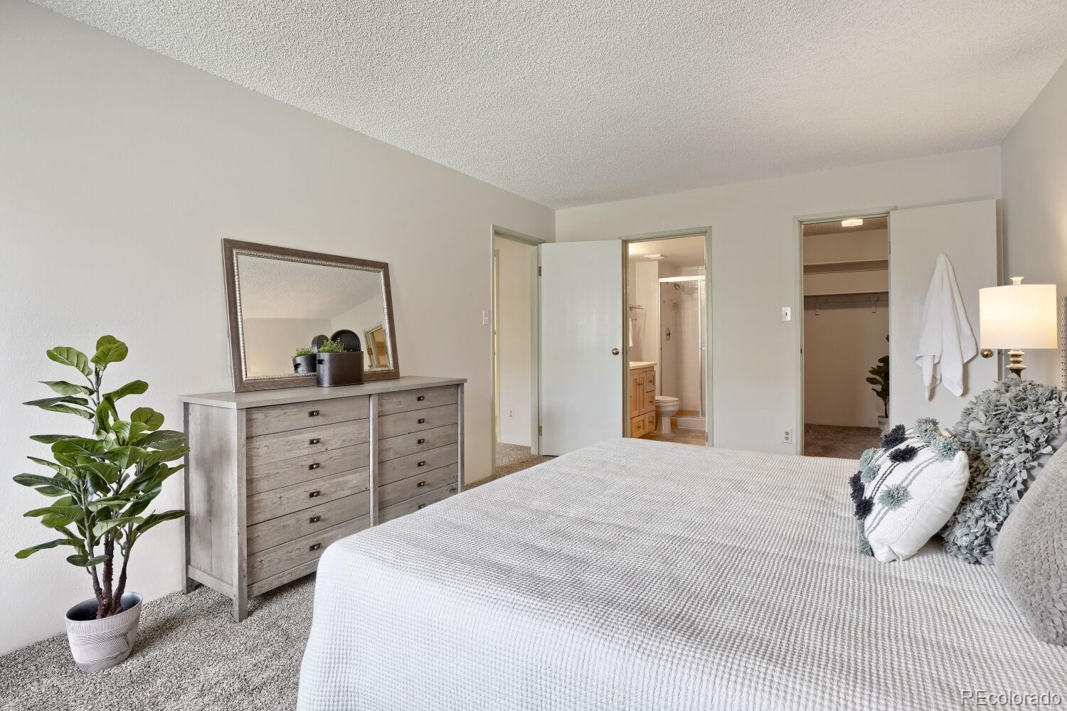 MLS Image #9 for 13890 e marina drive,aurora, Colorado