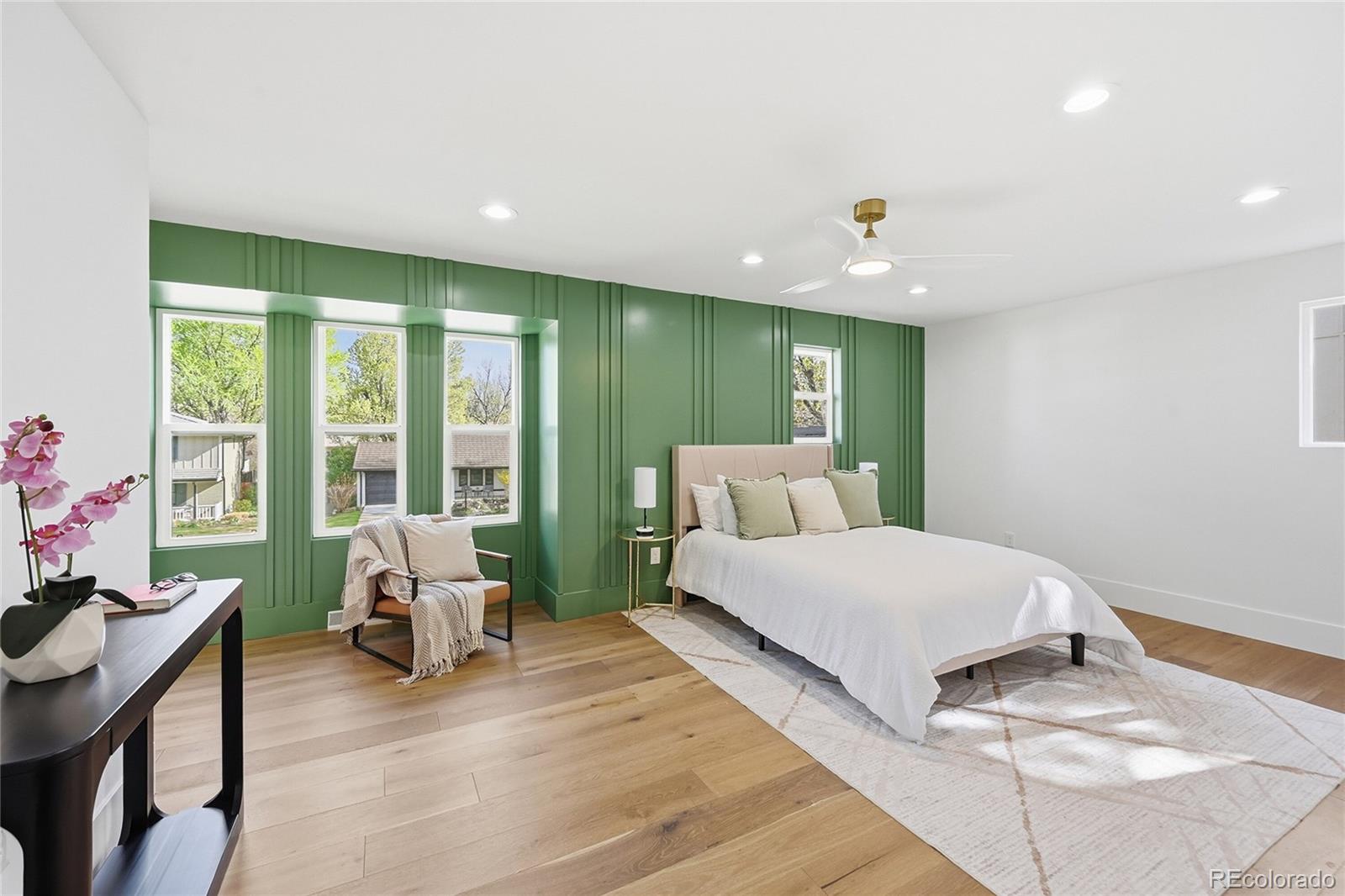 MLS Image #11 for 4011 s magnolia way,denver, Colorado