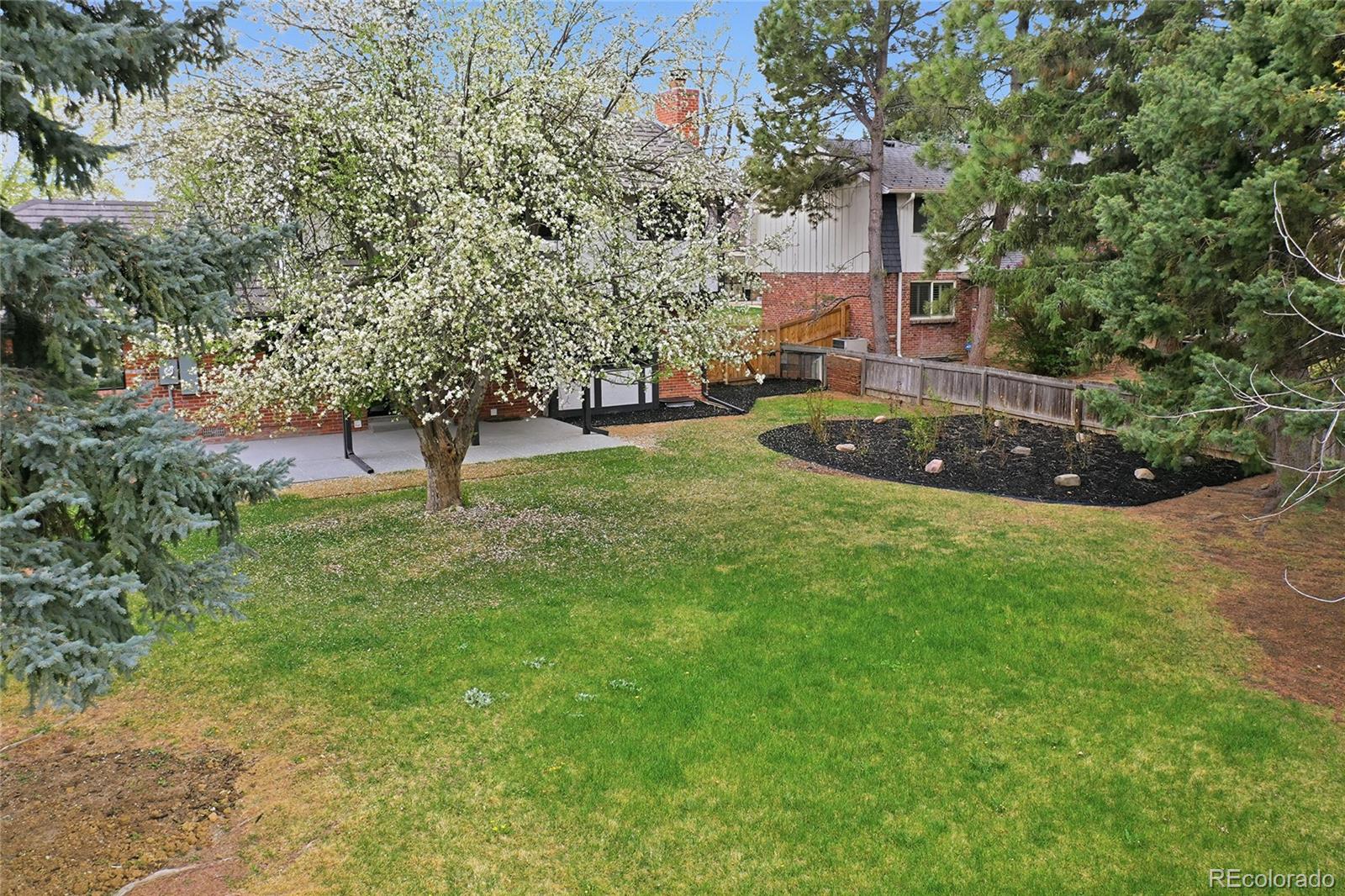 MLS Image #29 for 4011 s magnolia way,denver, Colorado