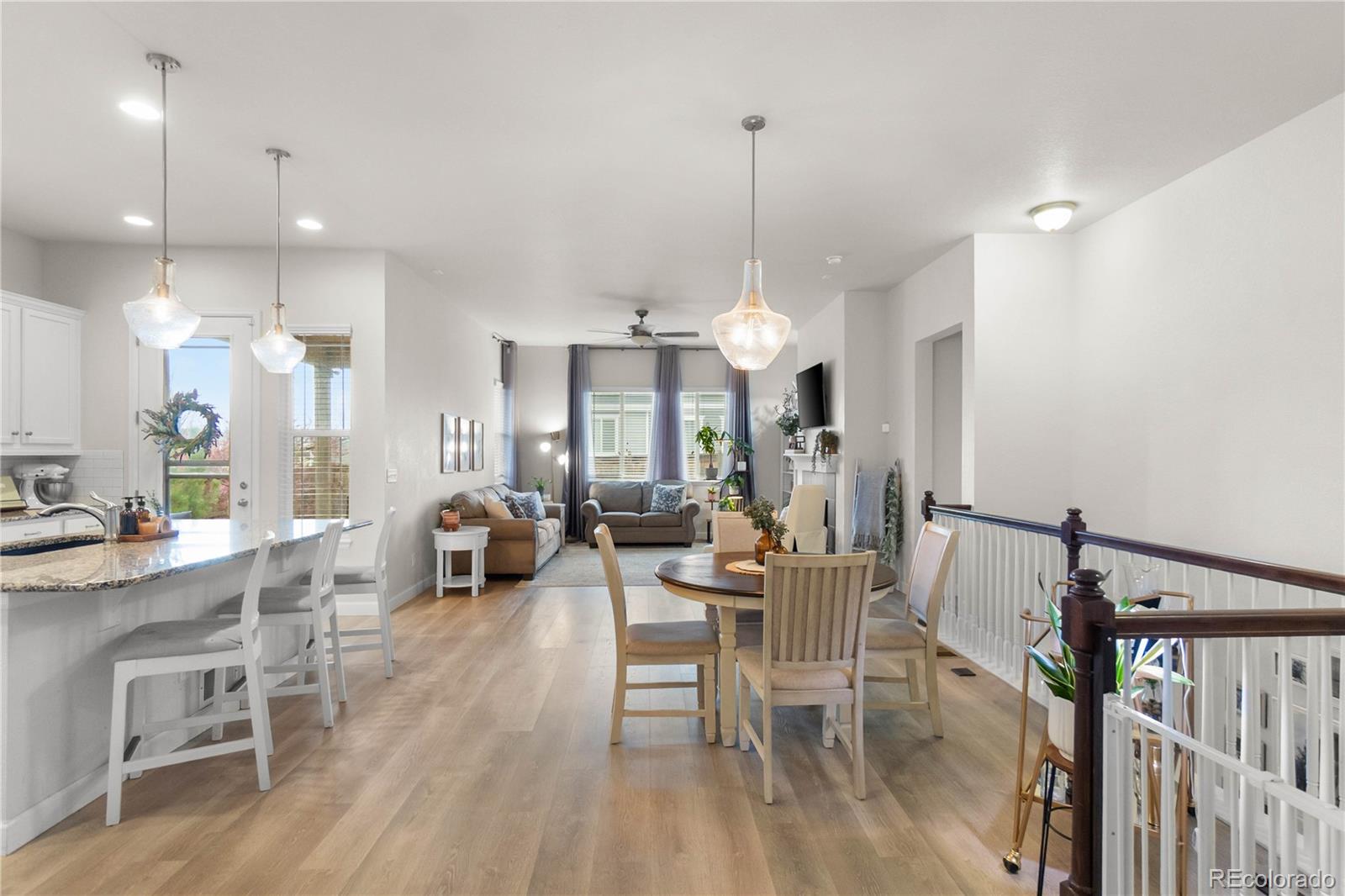 MLS Image #11 for 32 n jackson gap way,aurora, Colorado