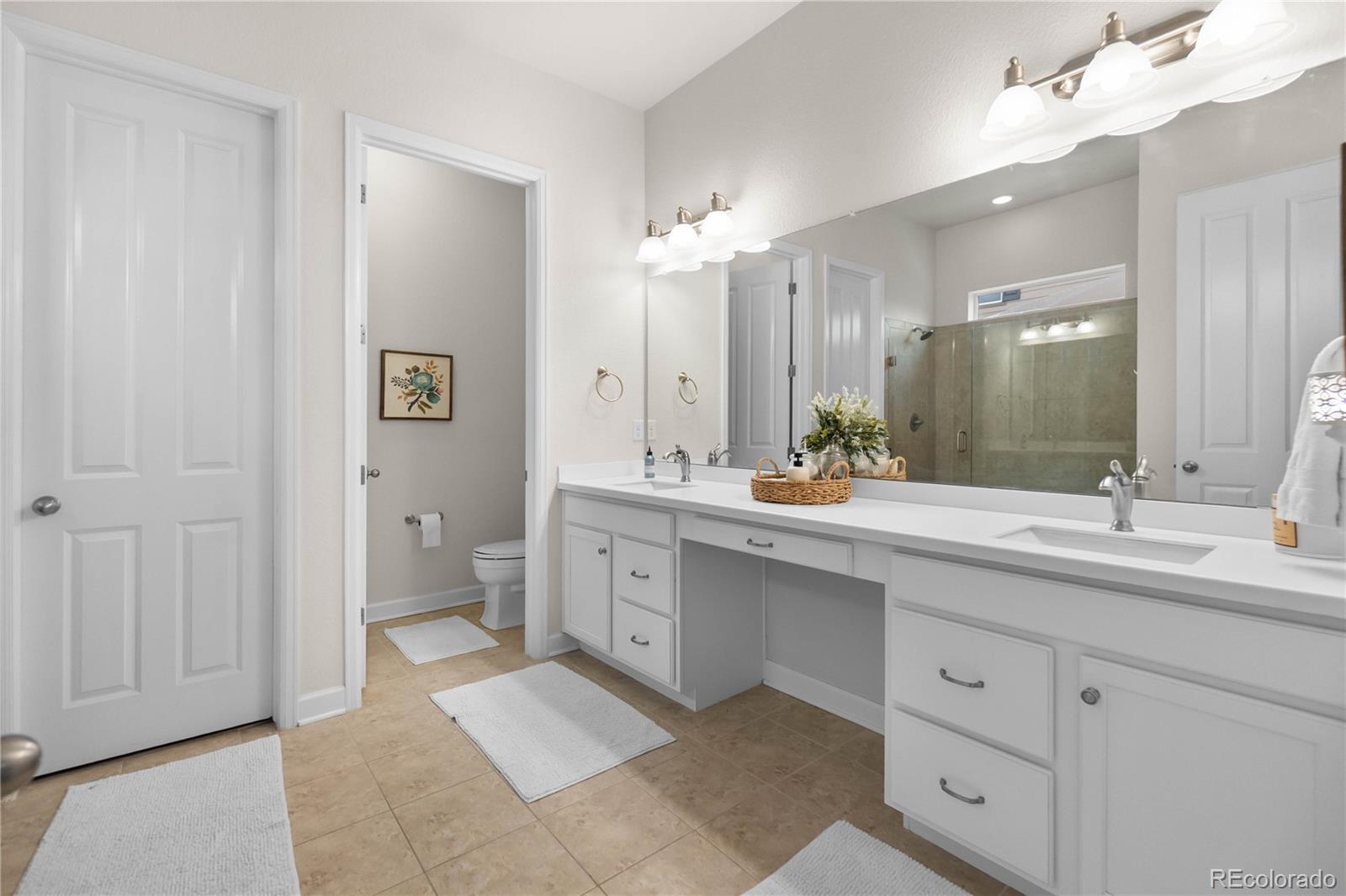 MLS Image #20 for 32 n jackson gap way,aurora, Colorado