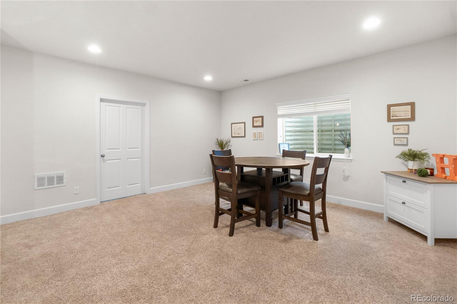 MLS Image #26 for 32 n jackson gap way,aurora, Colorado