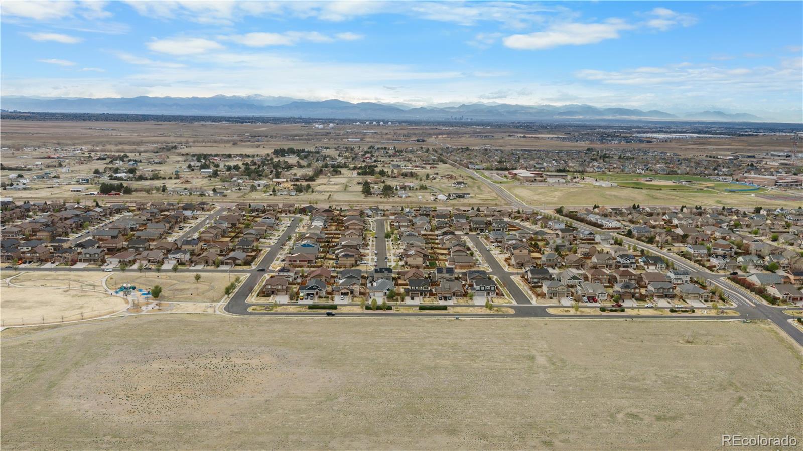 MLS Image #38 for 32 n jackson gap way,aurora, Colorado