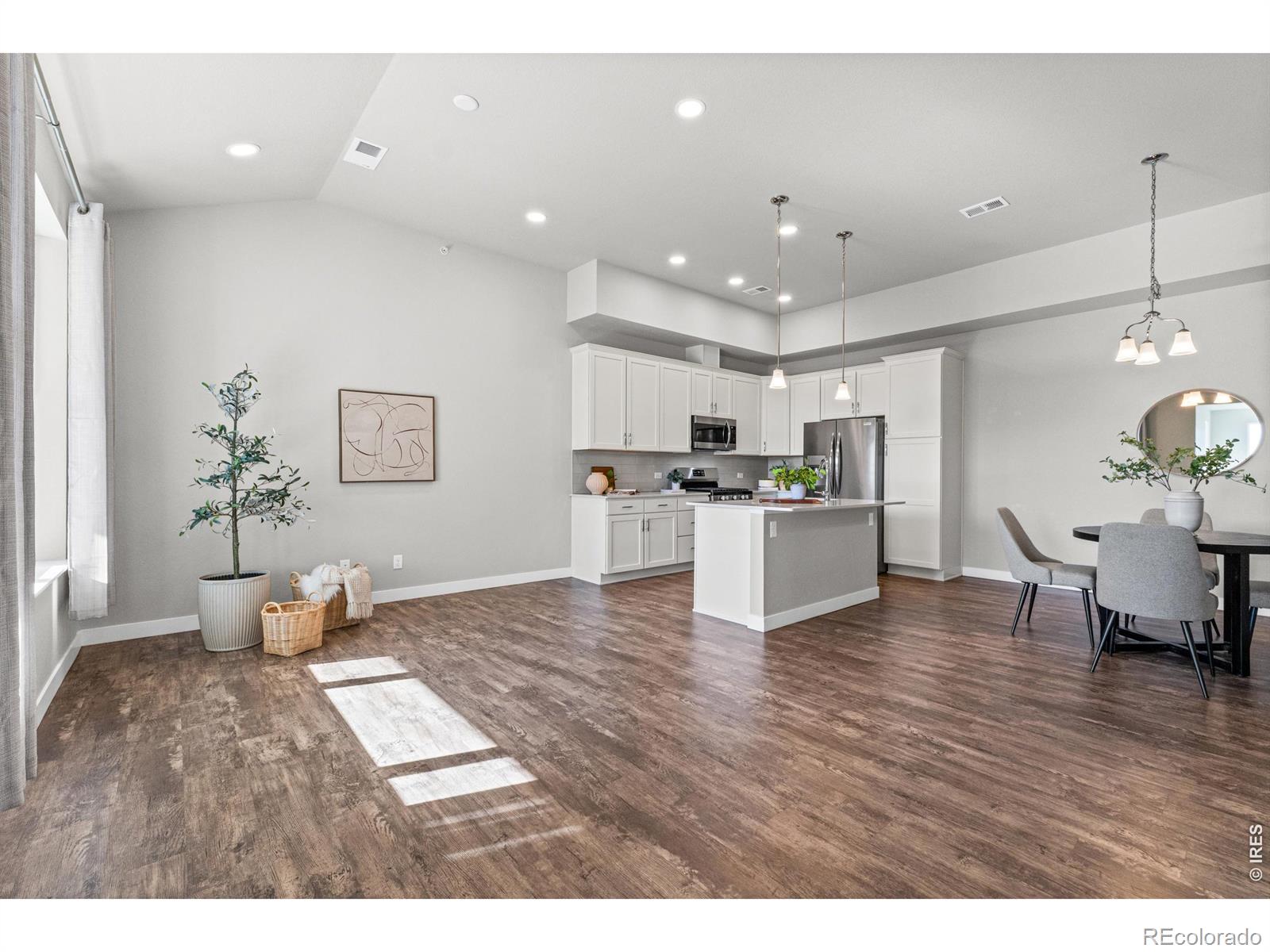 MLS Image #7 for 4115  north park drive,loveland, Colorado