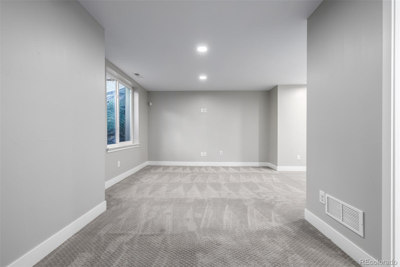 MLS Image #27 for 1815 w 66th avenue,denver, Colorado