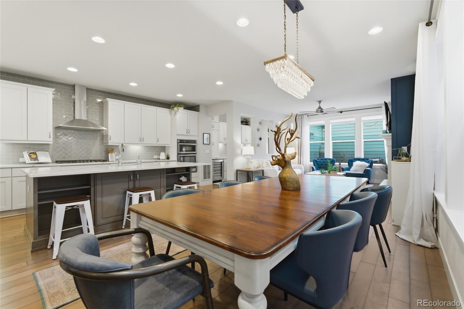 MLS Image #14 for 1156 s lincoln street,denver, Colorado
