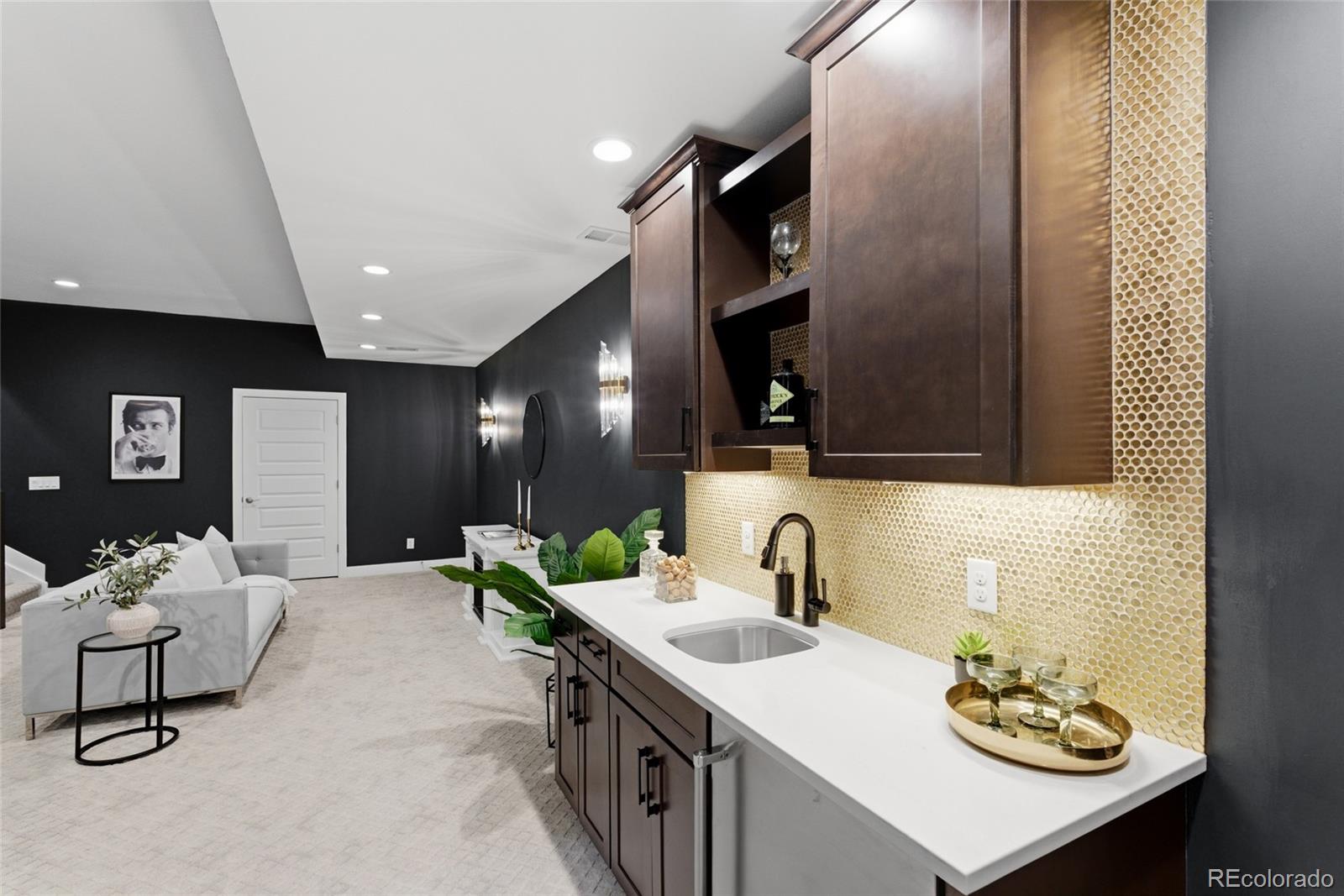 MLS Image #36 for 1156 s lincoln street,denver, Colorado