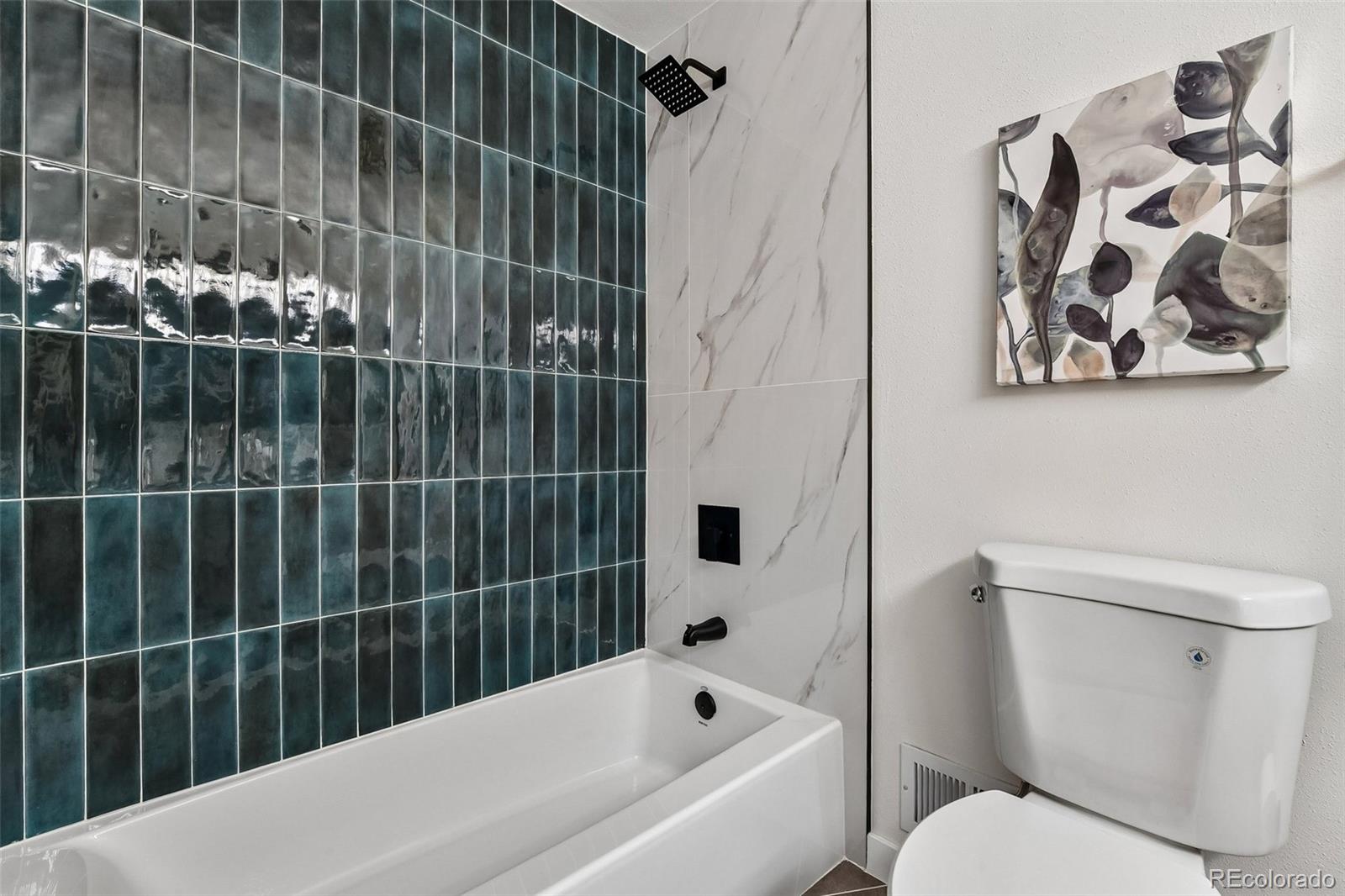 MLS Image #16 for 3345 s akron street,denver, Colorado