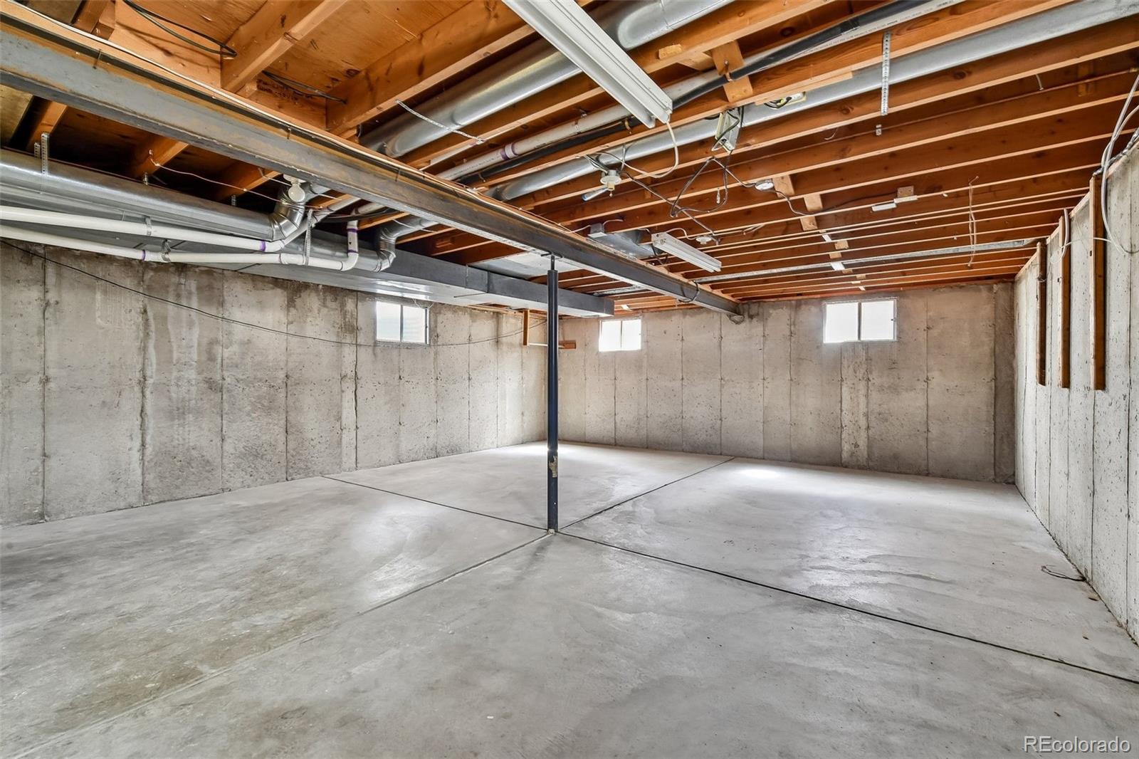 MLS Image #17 for 3345 s akron street,denver, Colorado