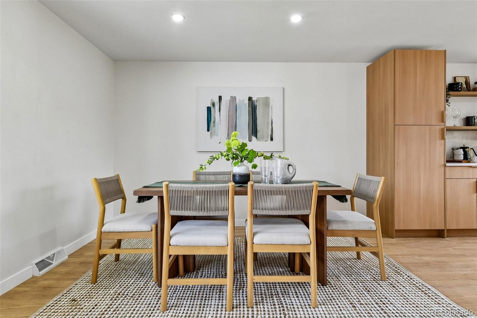 MLS Image #7 for 3345 s akron street,denver, Colorado
