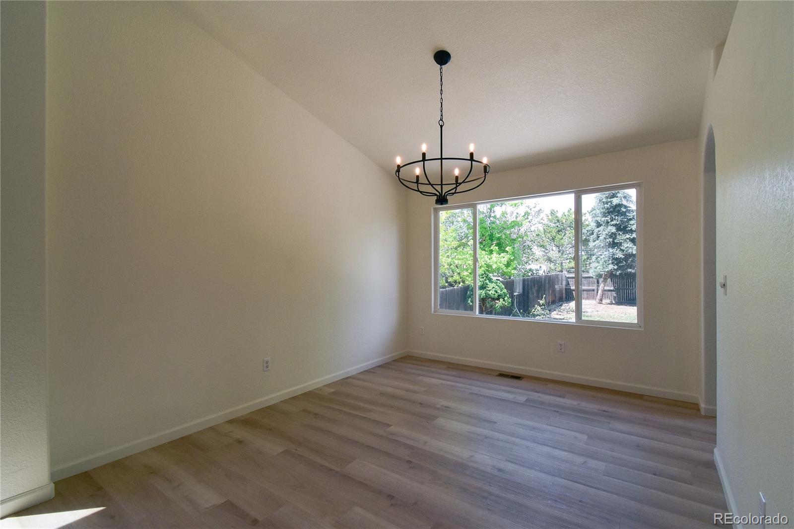 MLS Image #10 for 19625 e montview drive,aurora, Colorado