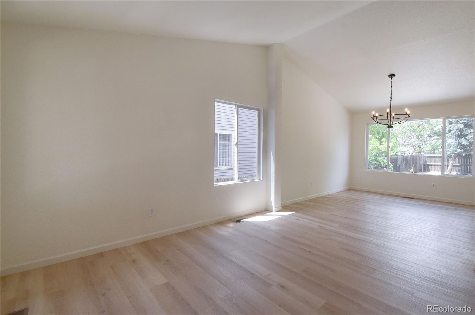 MLS Image #6 for 19625 e montview drive,aurora, Colorado