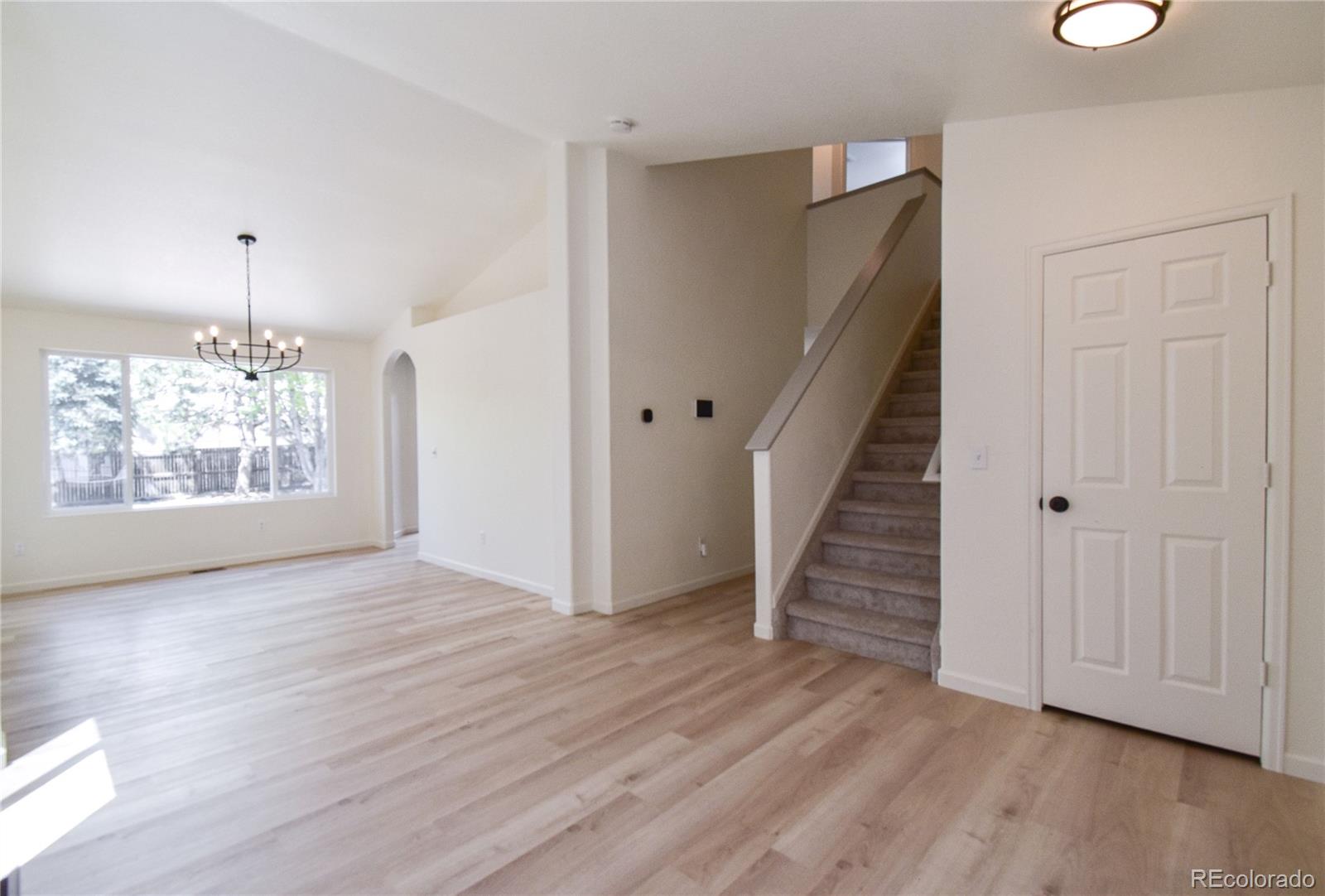 MLS Image #7 for 19625 e montview drive,aurora, Colorado