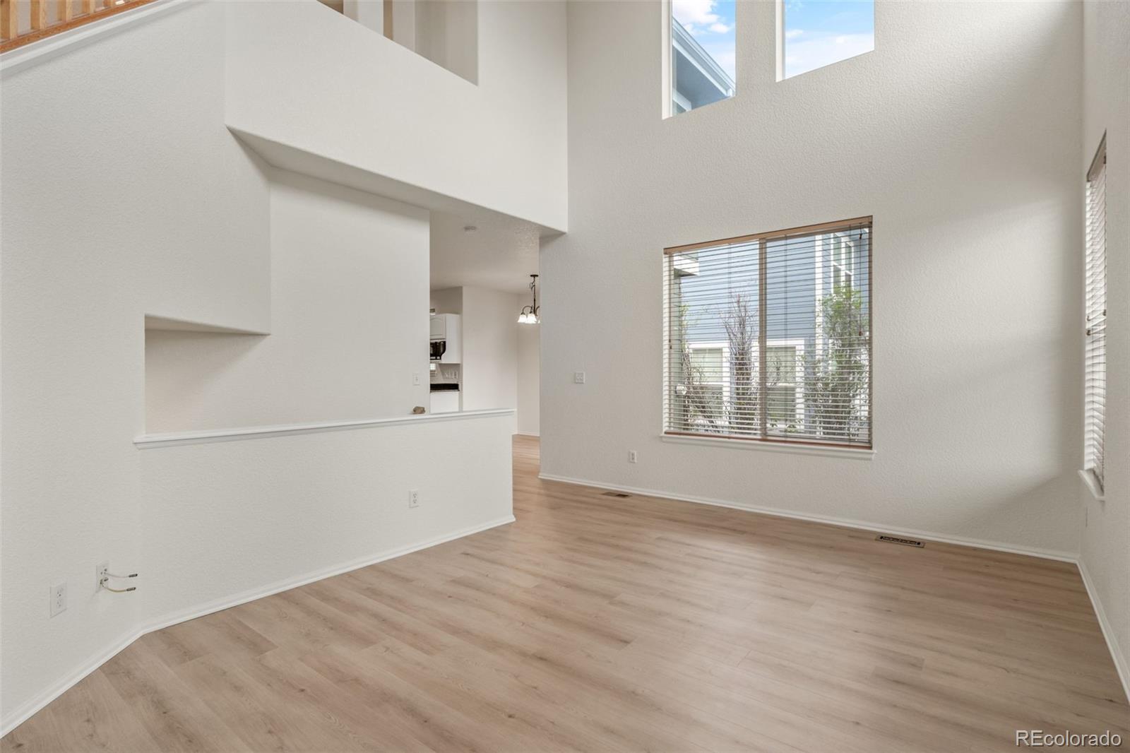 MLS Image #5 for 10665  evondale street,highlands ranch, Colorado