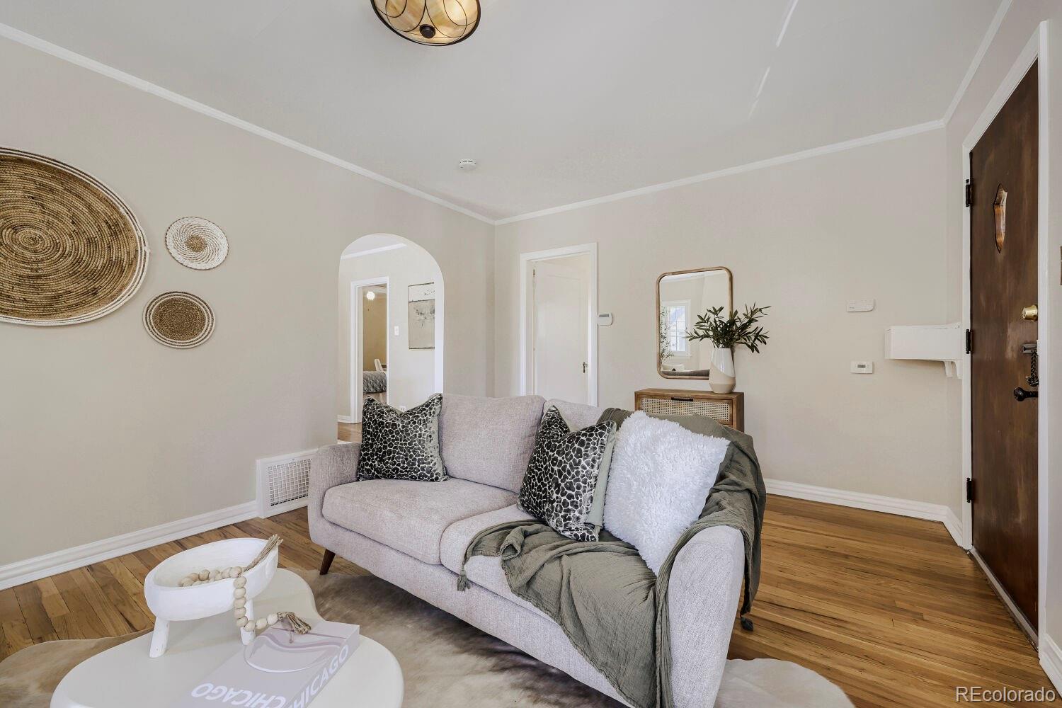 MLS Image #5 for 1249  niagara street,denver, Colorado