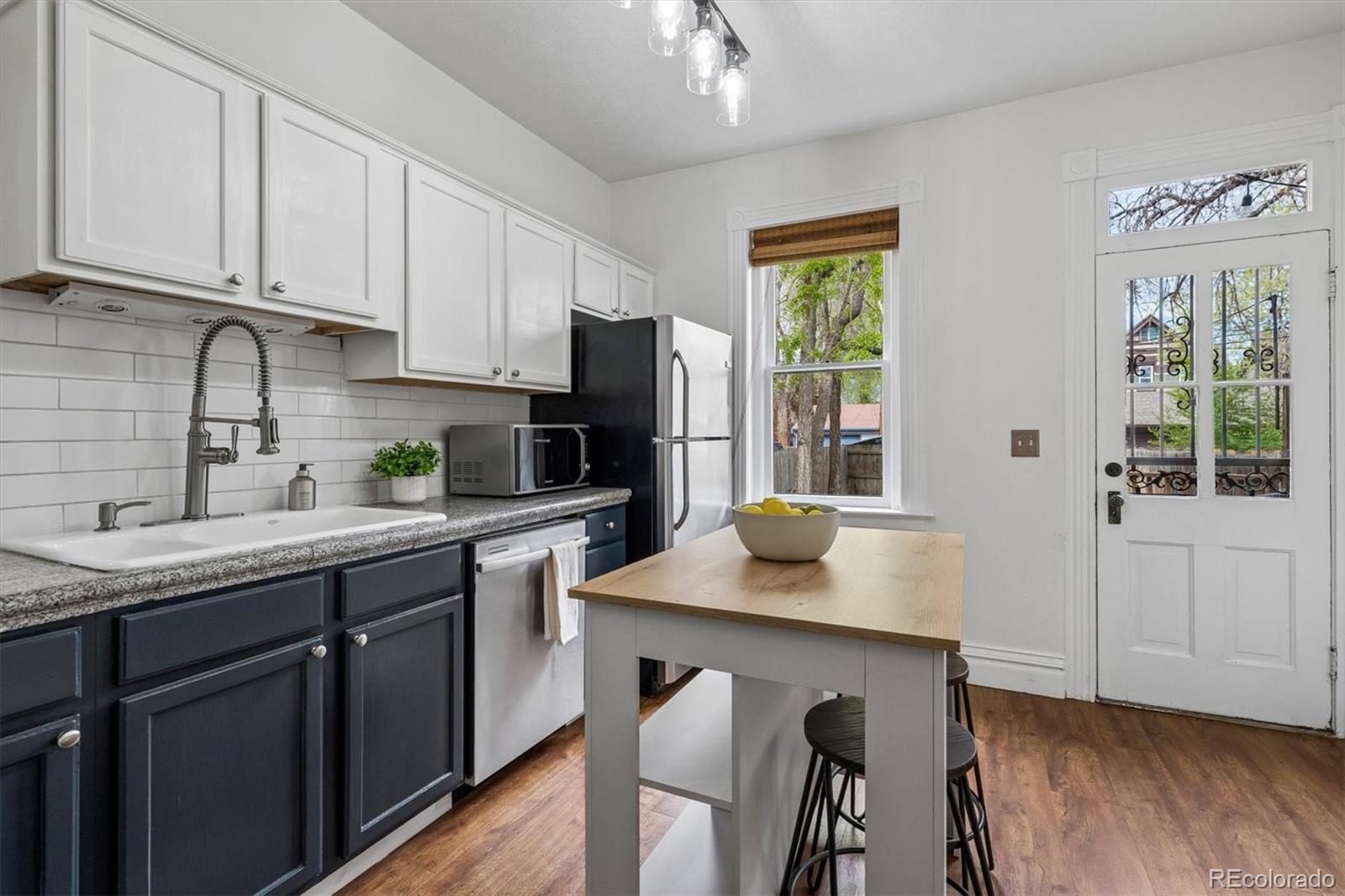 MLS Image #13 for 41 s grant street,denver, Colorado