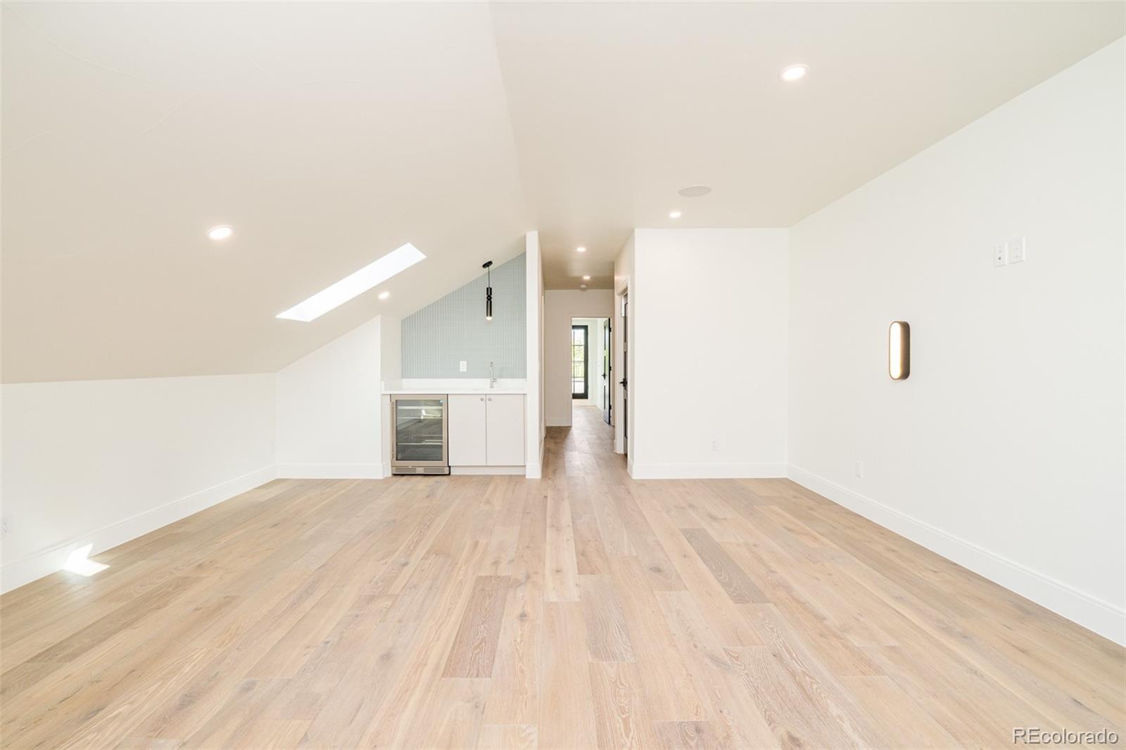 MLS Image #32 for 517  cook street,denver, Colorado