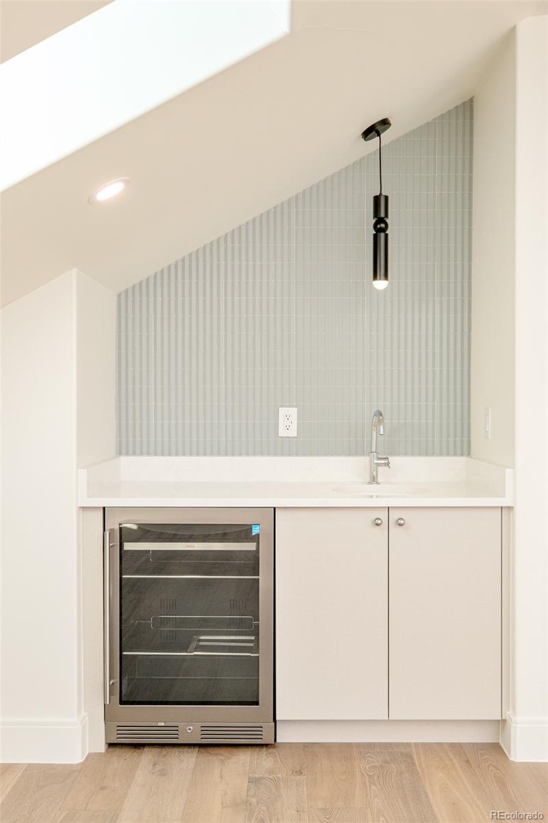 MLS Image #33 for 517  cook street,denver, Colorado