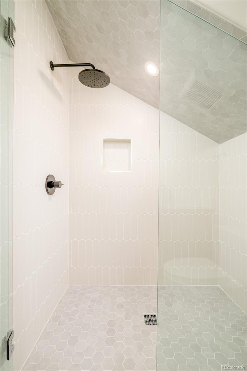MLS Image #36 for 517  cook street,denver, Colorado