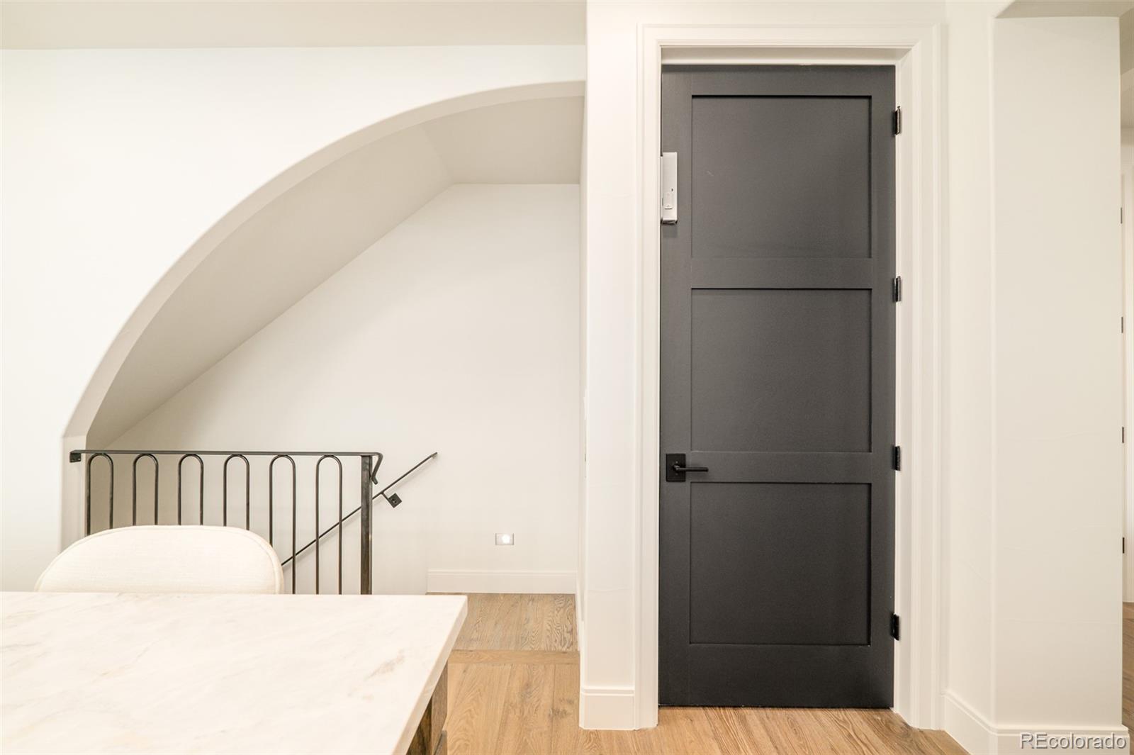 MLS Image #37 for 517  cook street,denver, Colorado