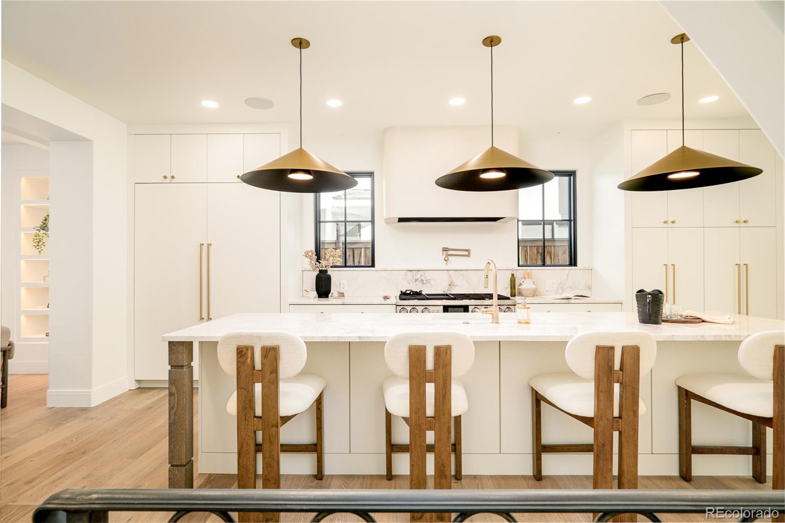 MLS Image #8 for 517  cook street,denver, Colorado
