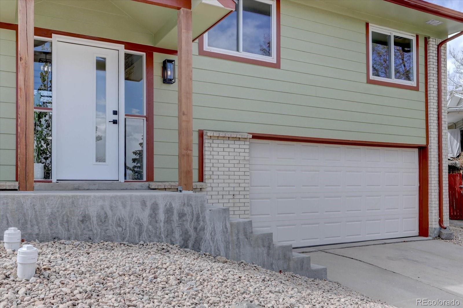 MLS Image #1 for 1573 s yank street,lakewood, Colorado