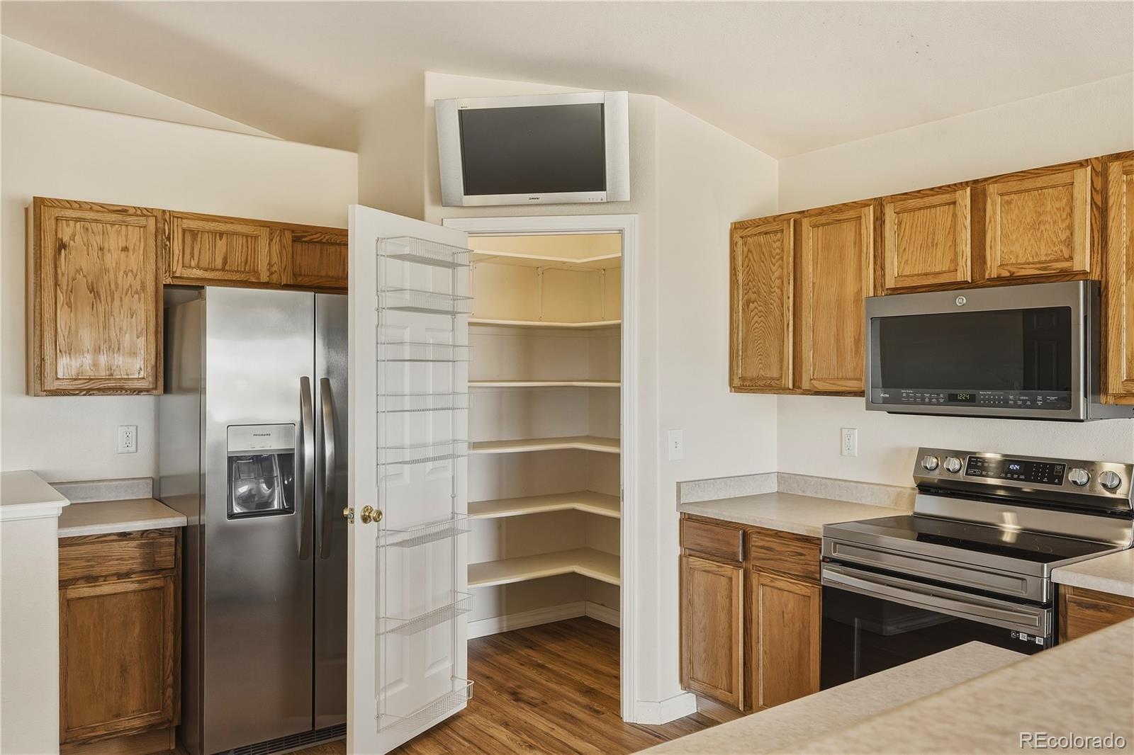 MLS Image #14 for 11232  allendale drive,peyton, Colorado