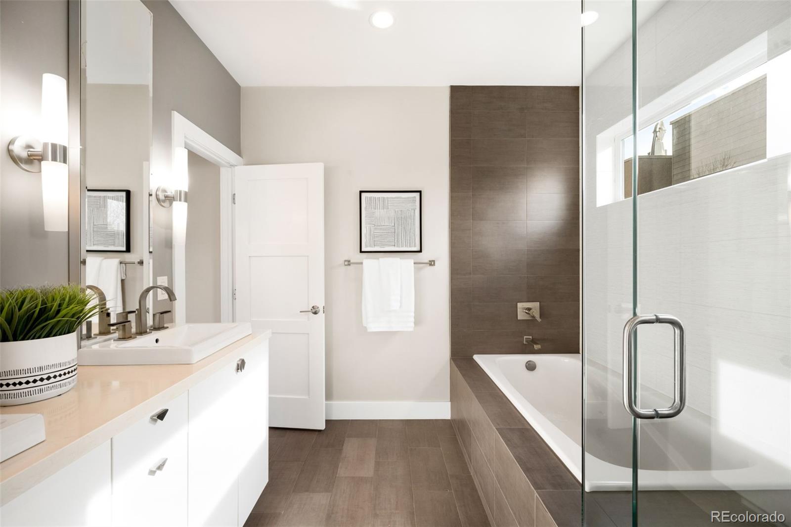 MLS Image #17 for 2728 w 26th avenue,denver, Colorado