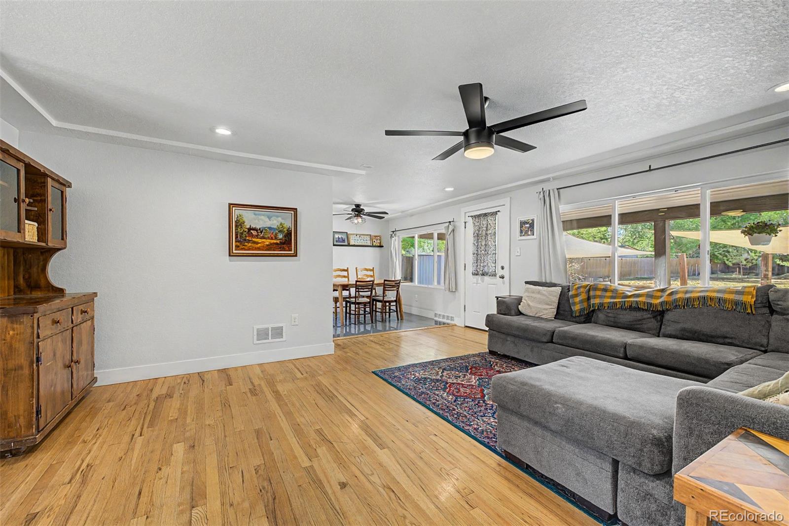 MLS Image #14 for 855 s yates street,denver, Colorado