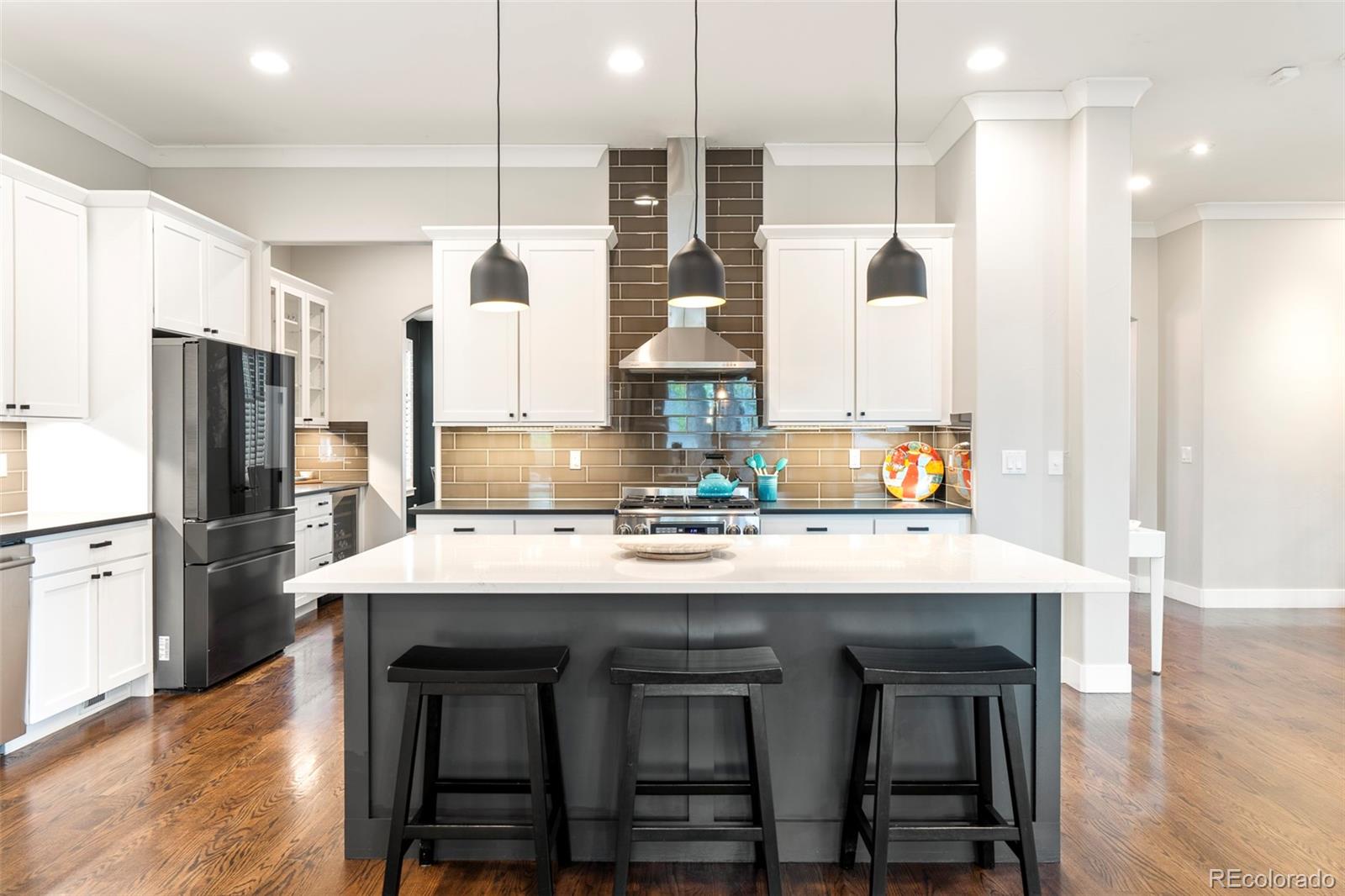 MLS Image #9 for 136  magnolia street,denver, Colorado
