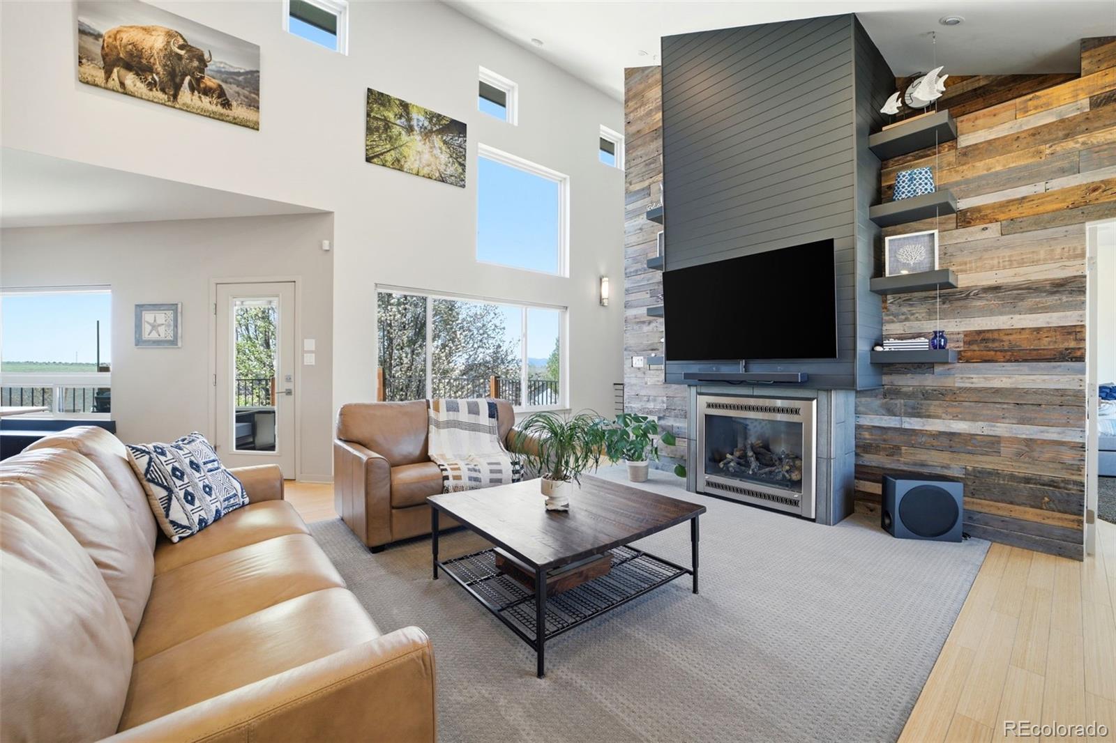 MLS Image #1 for 1529  lynn meadows drive,pueblo, Colorado