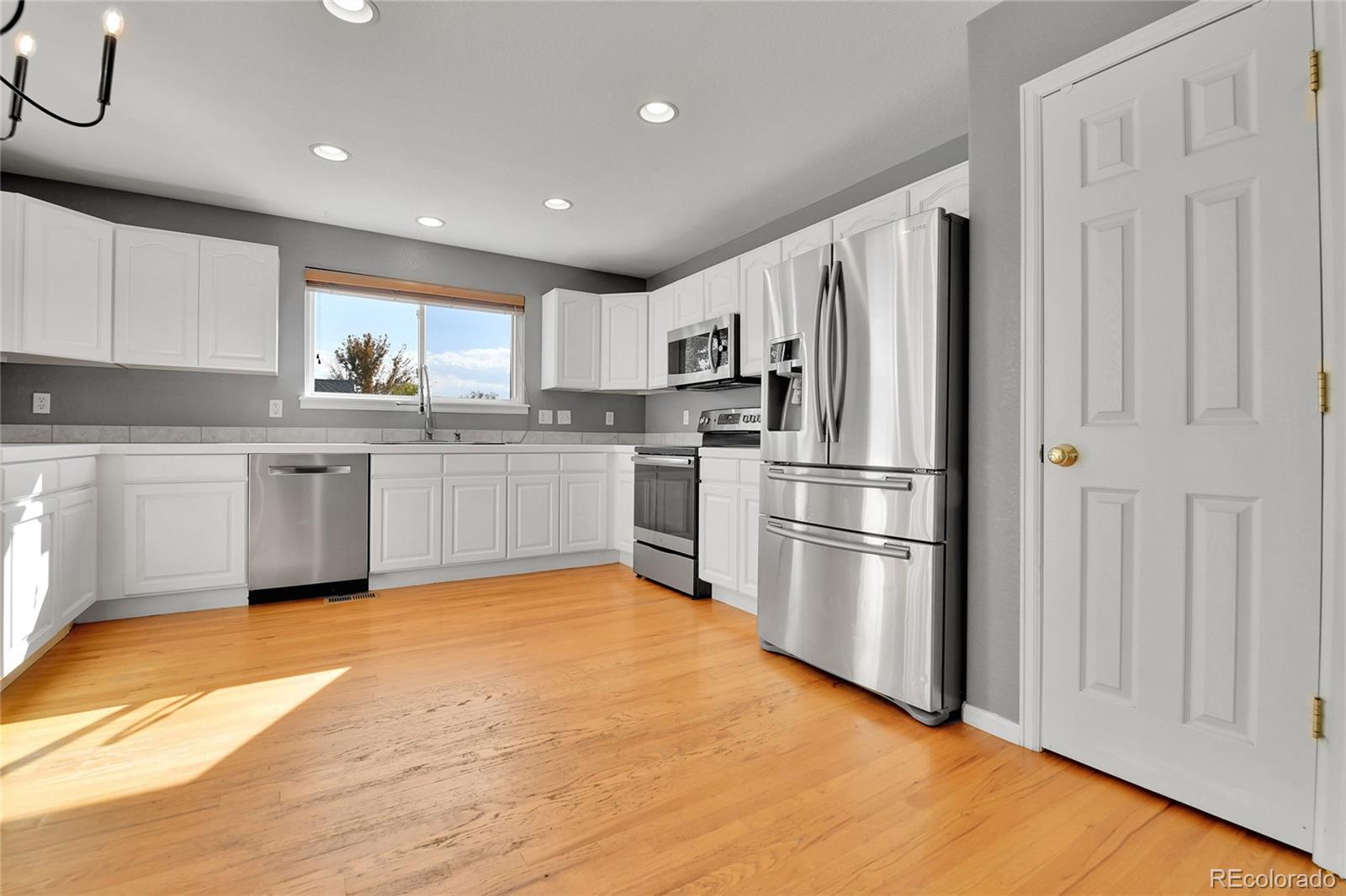 MLS Image #12 for 21806 e berry place,centennial, Colorado