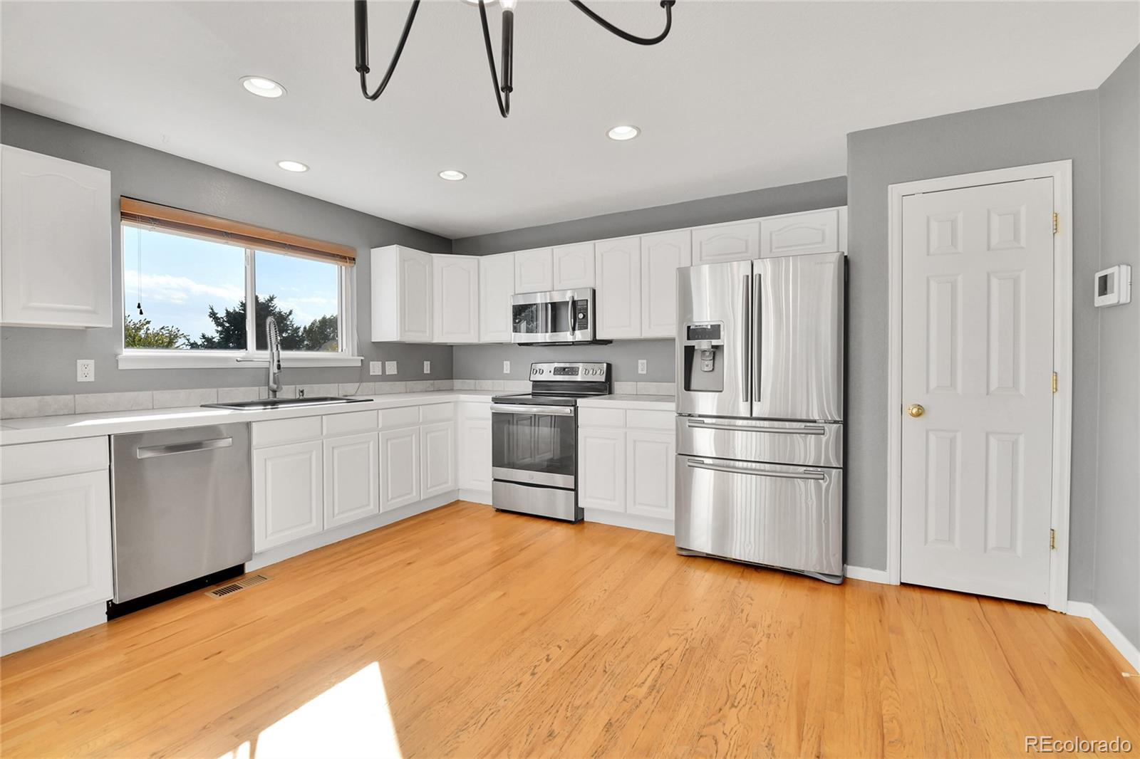 MLS Image #13 for 21806 e berry place,centennial, Colorado