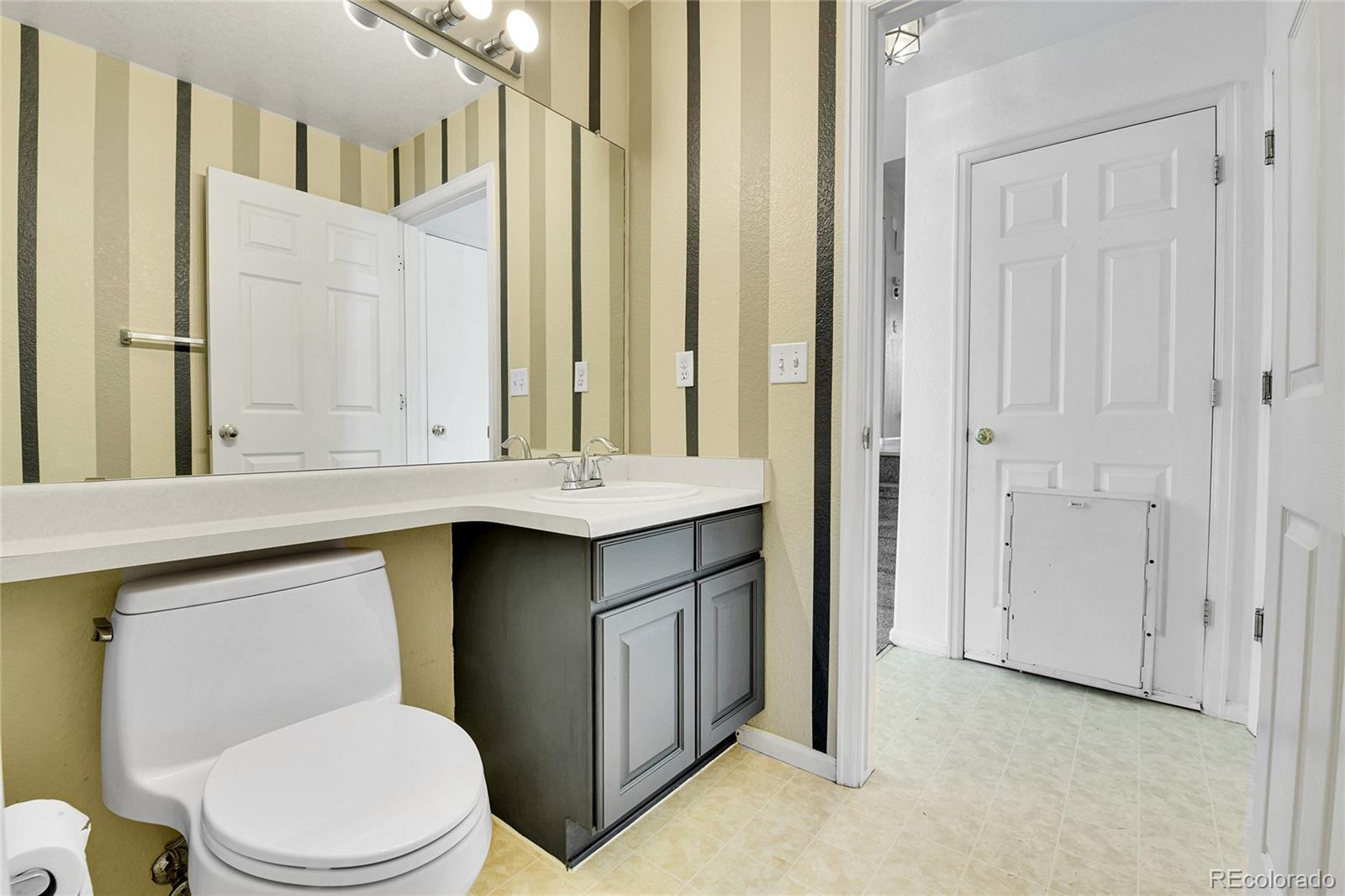 MLS Image #21 for 21806 e berry place,centennial, Colorado