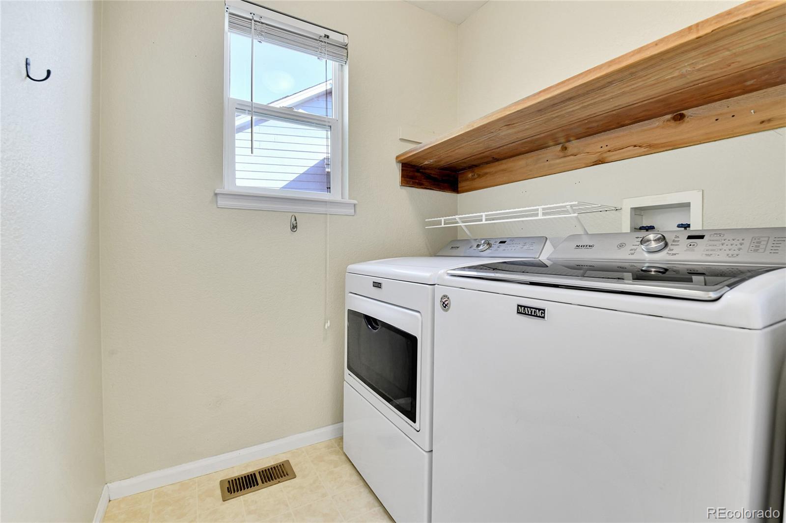 MLS Image #22 for 21806 e berry place,centennial, Colorado