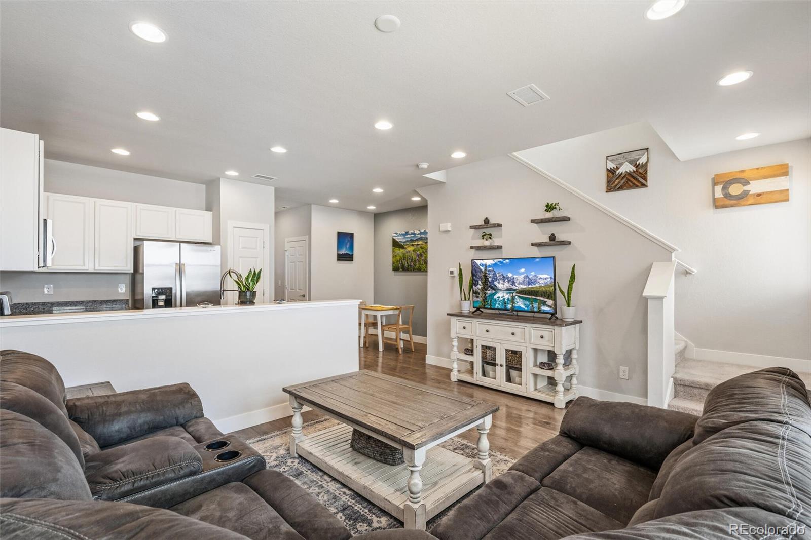 MLS Image #2 for 16282 e 47th place ,denver, Colorado