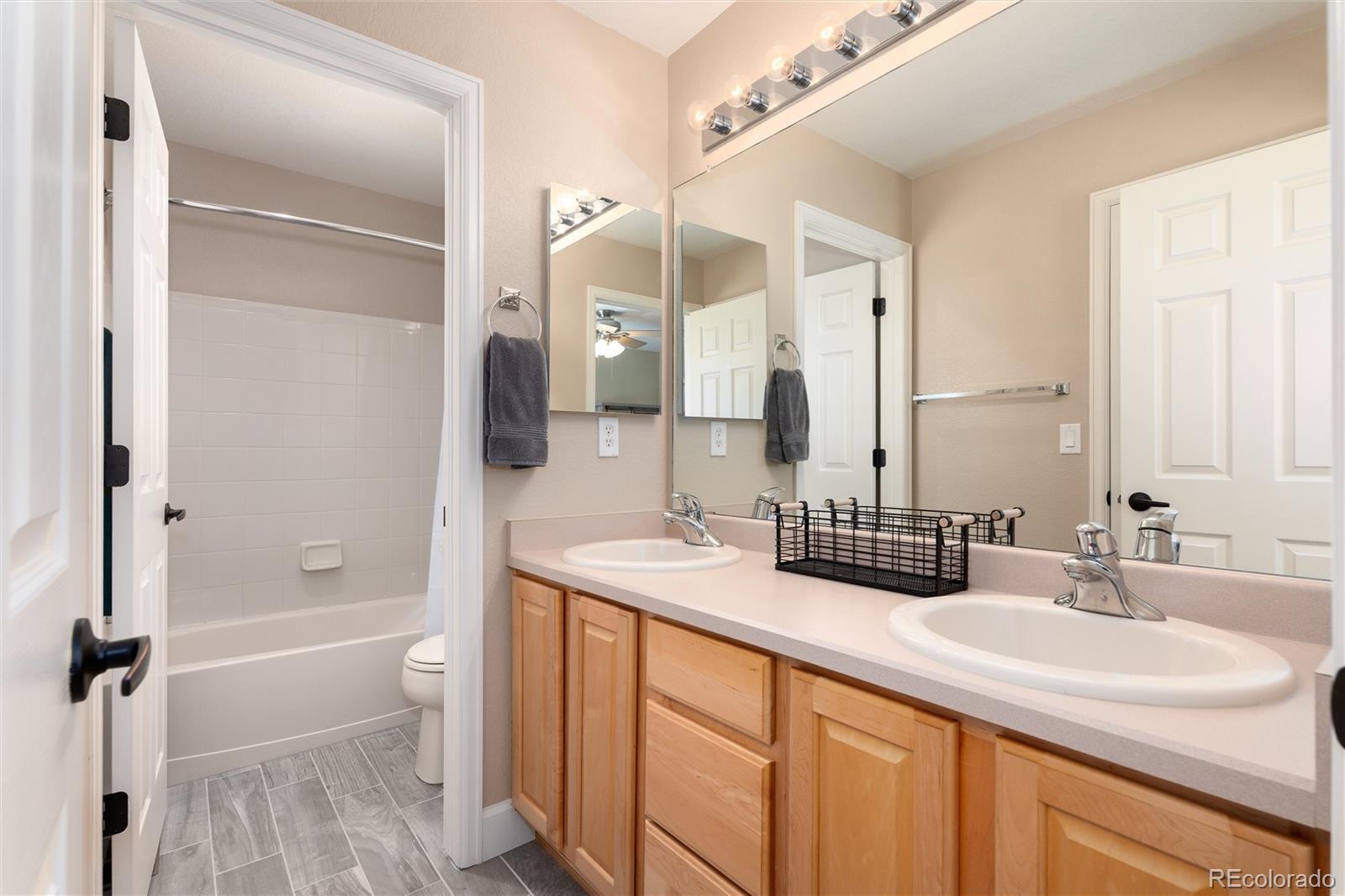 MLS Image #35 for 4826 s ireland street,aurora, Colorado