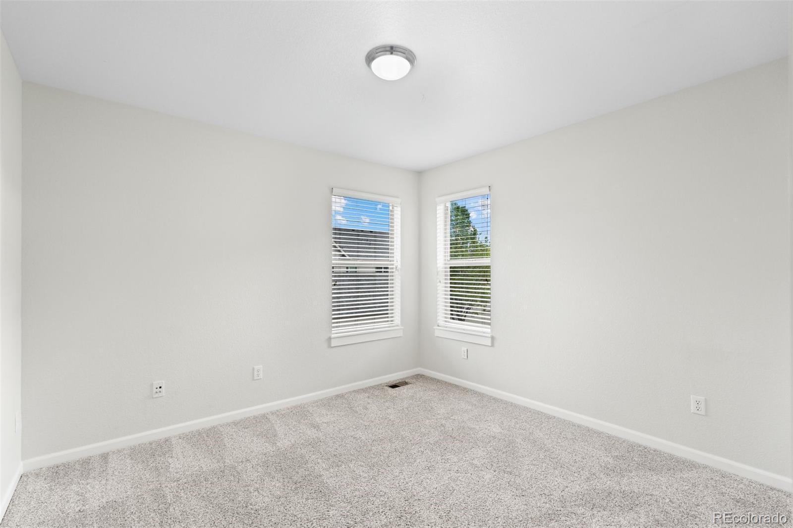 MLS Image #20 for 8502 e 29th place,denver, Colorado