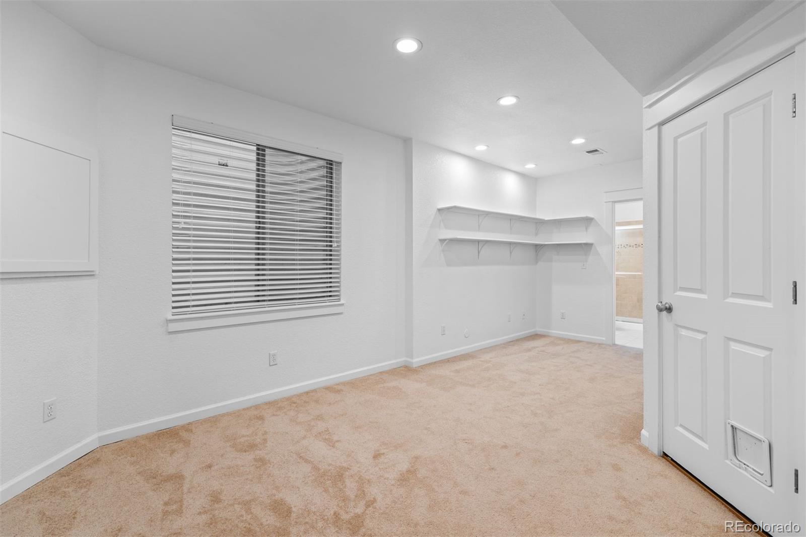 MLS Image #22 for 8502 e 29th place,denver, Colorado