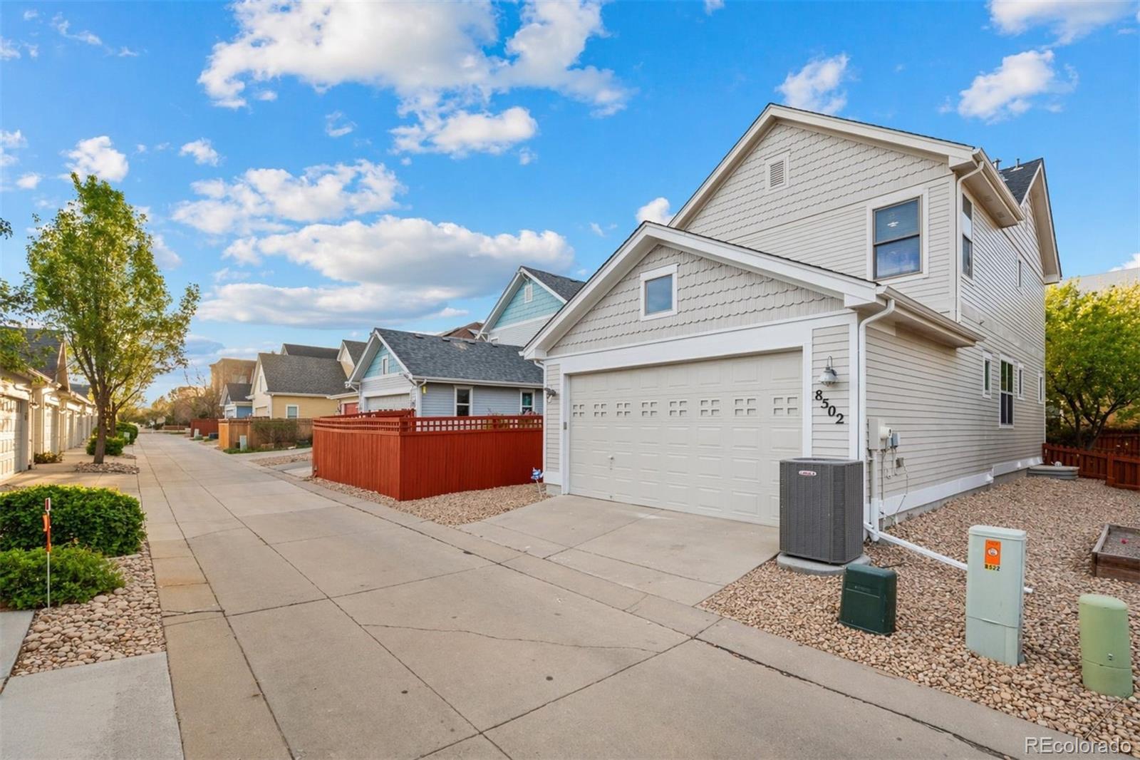 MLS Image #27 for 8502 e 29th place,denver, Colorado
