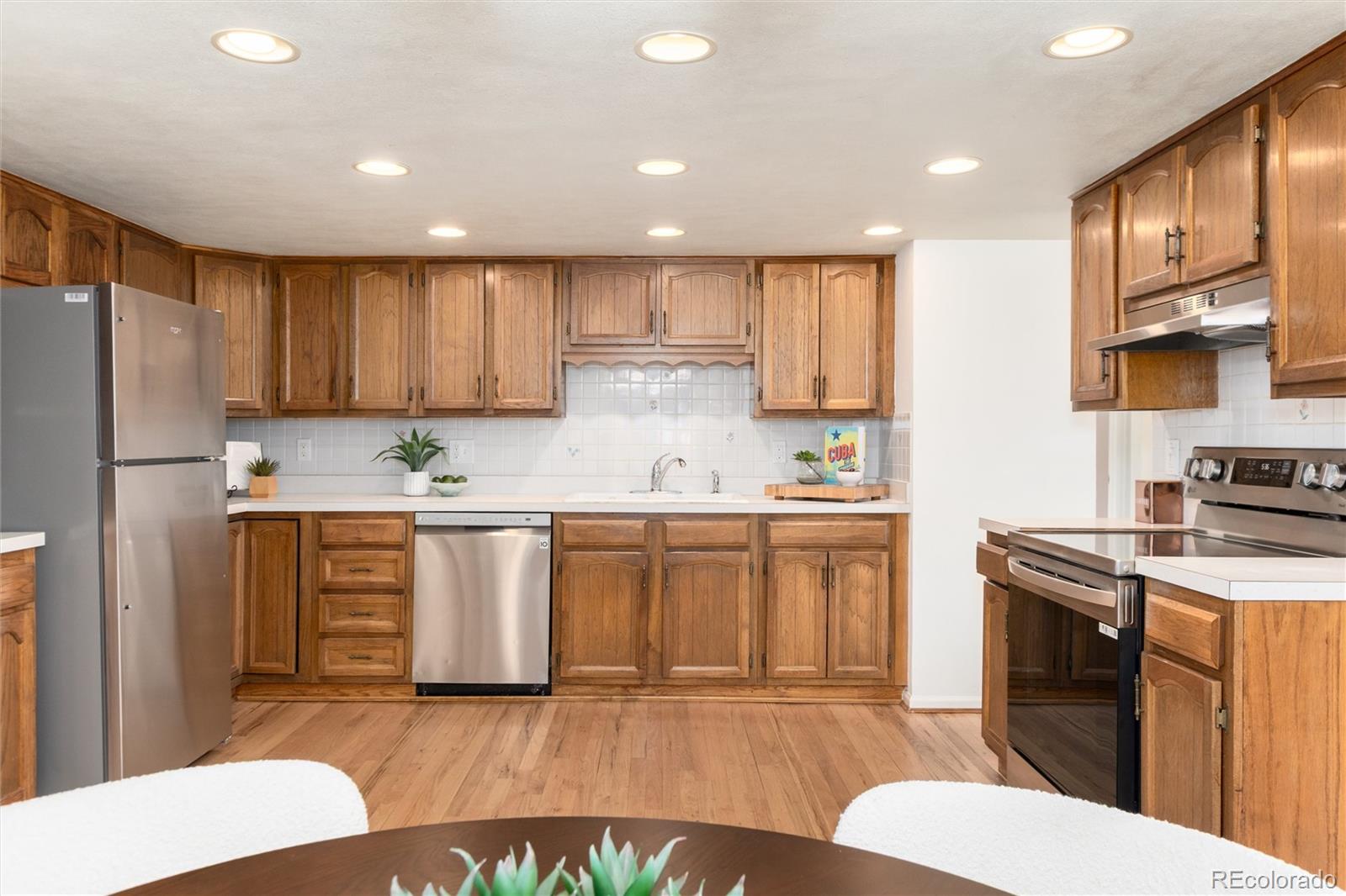 MLS Image #14 for 3791 s eaton street,denver, Colorado
