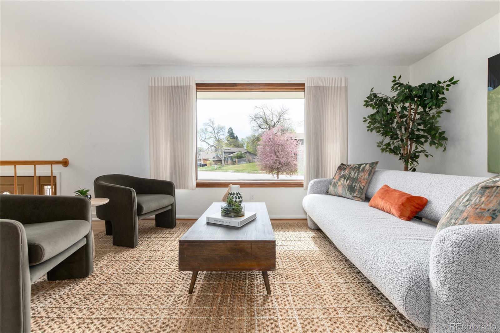 MLS Image #3 for 3791 s eaton street,denver, Colorado