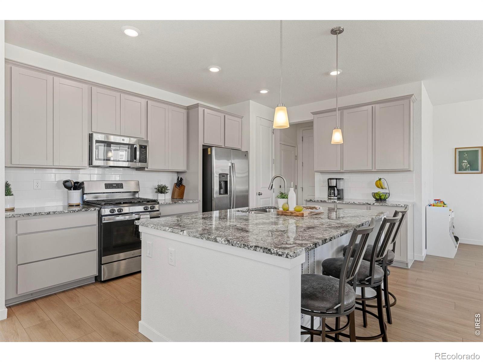 MLS Image #5 for 17914  galapagos street,broomfield, Colorado