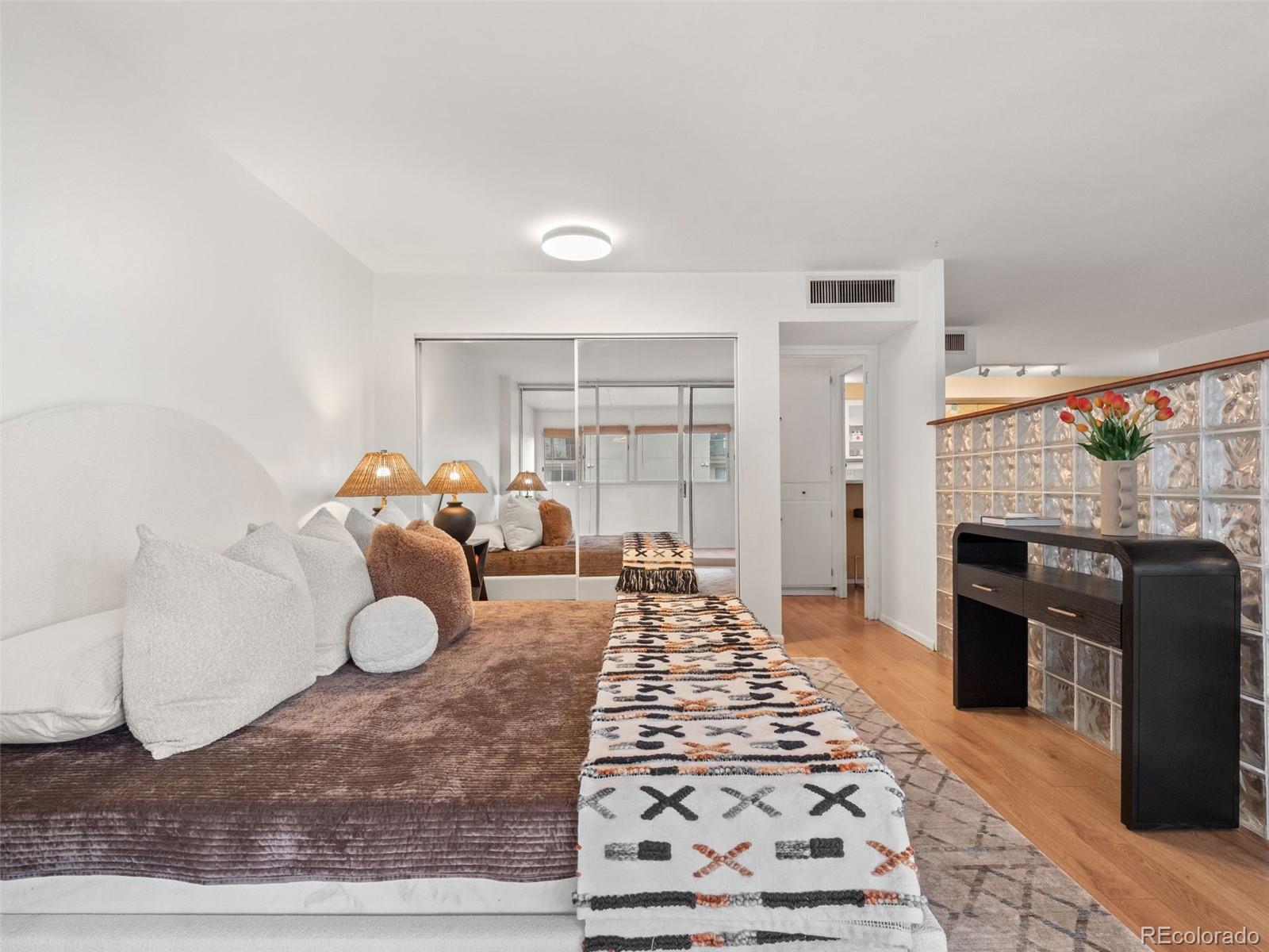 MLS Image #18 for 790 n washington street 405,denver, Colorado